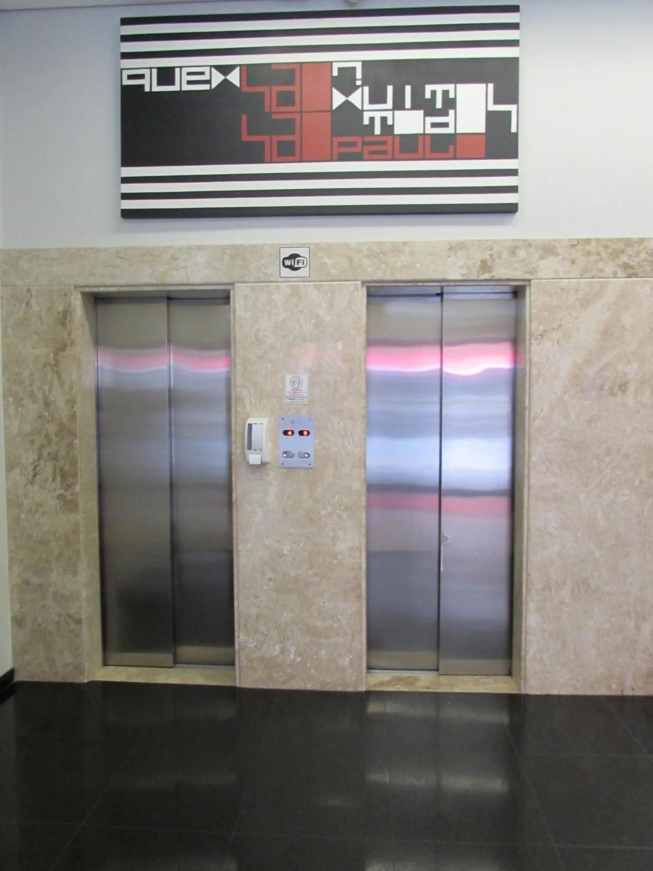 Hotel Urbis a 10 minutos Rua 25 de Março, Brás,Bom Retiro,a 2 minutos do Mirante Sampa Sky