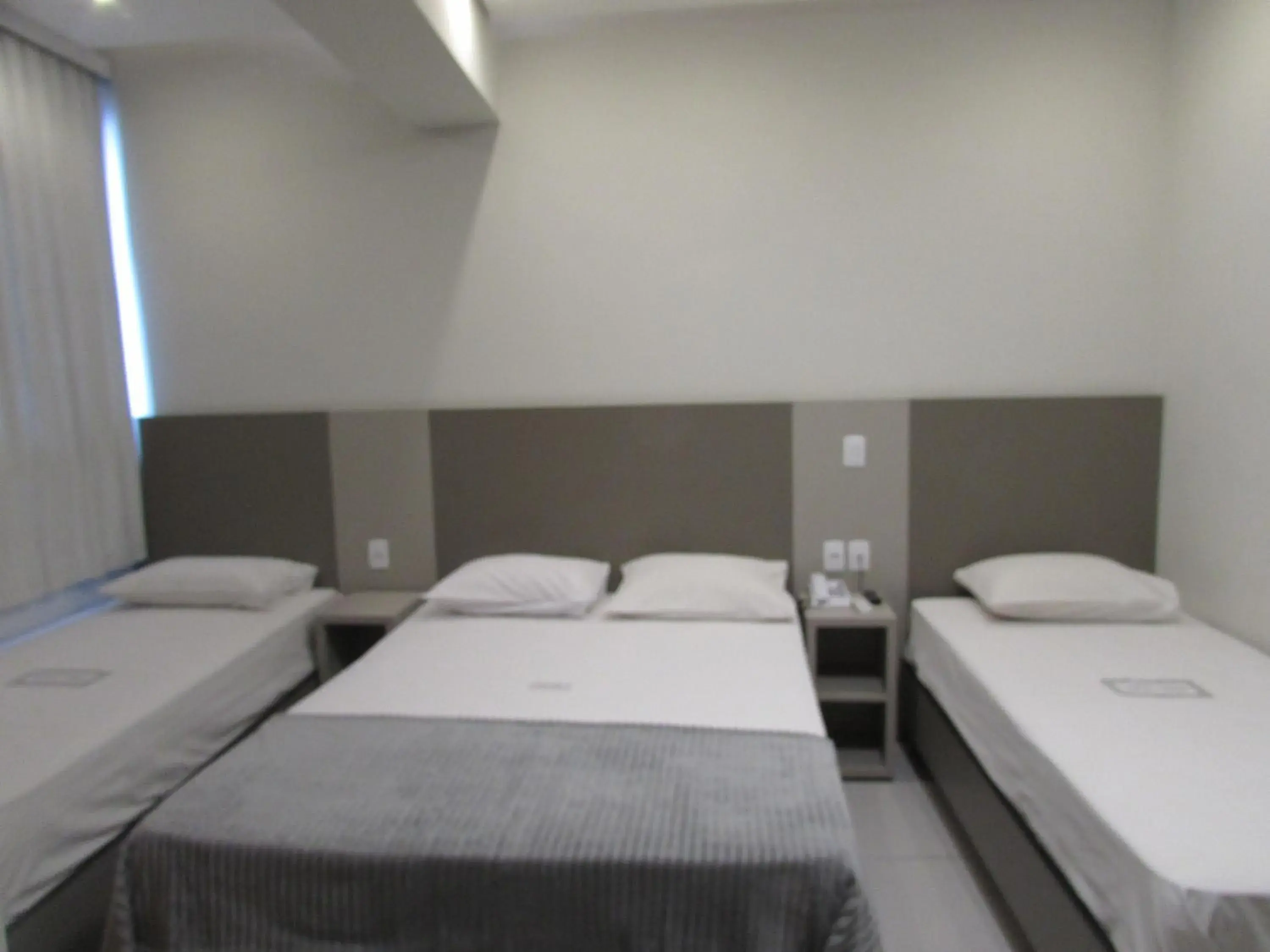 Quadruple Room in Hotel Urbis a 10 minutos Rua 25 de Março, Brás,Bom Retiro,a 2 minutos do Mirante Sampa Sky Quadruple Room in Hotel Urbis a 10 minutos Rua 25 de Março, Brás,Bom Retiro,a 2 minutos do Mirante Sampa Sky