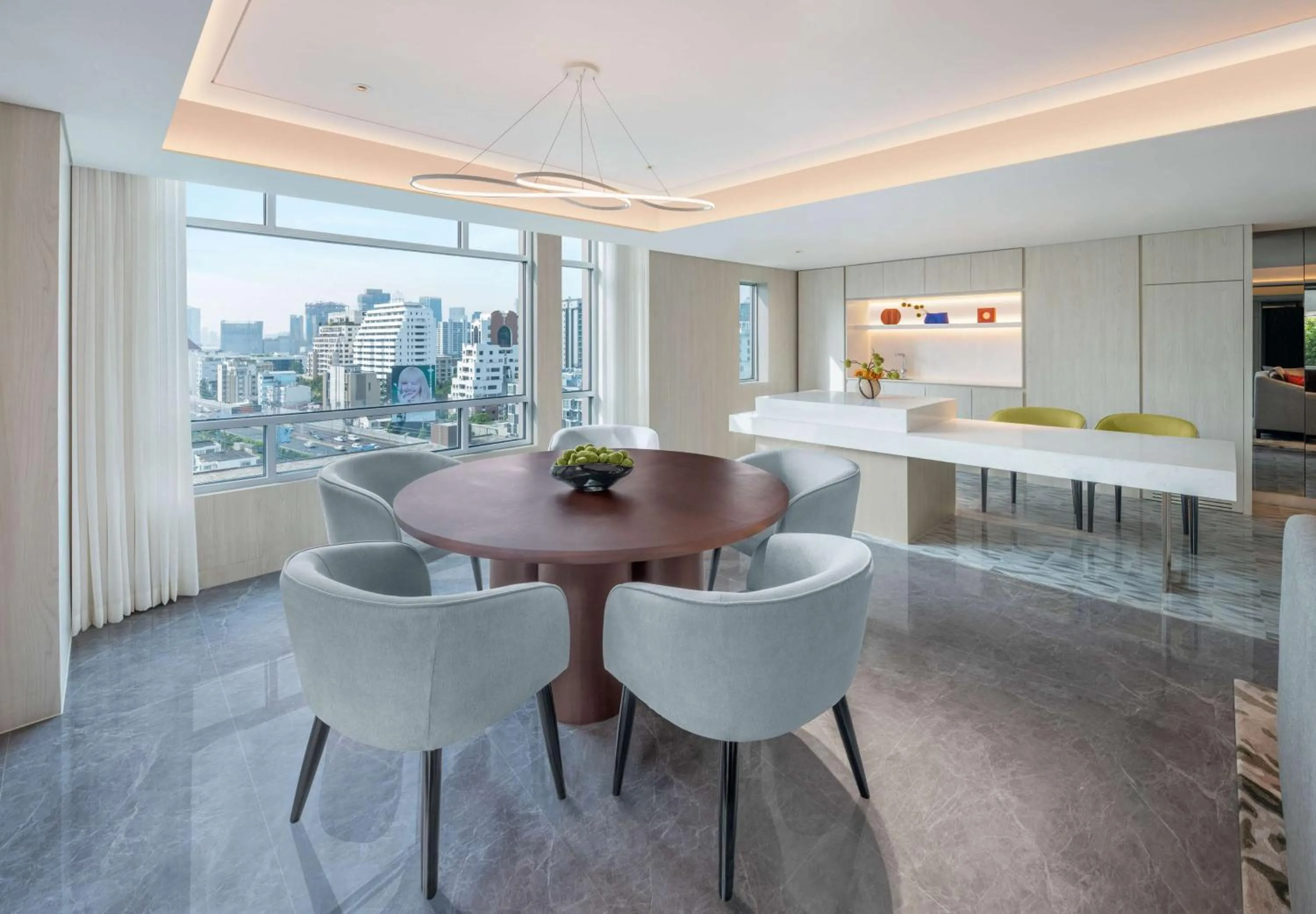 Living room in DoubleTree by Hilton Bangkok Ploenchit