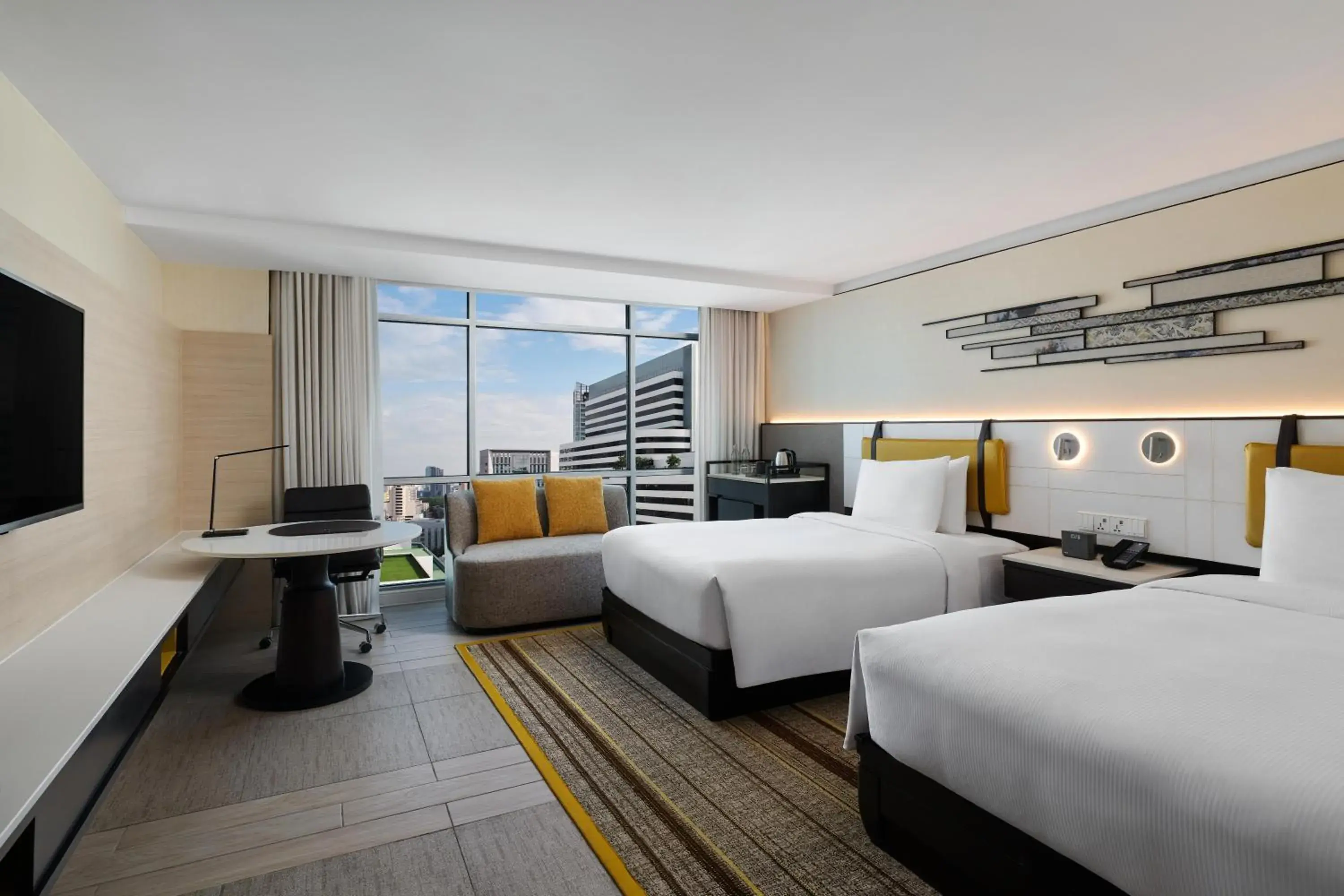 Premium Twin Room in DoubleTree by Hilton Bangkok Ploenchit Premium Twin Room in DoubleTree by Hilton Bangkok Ploenchit