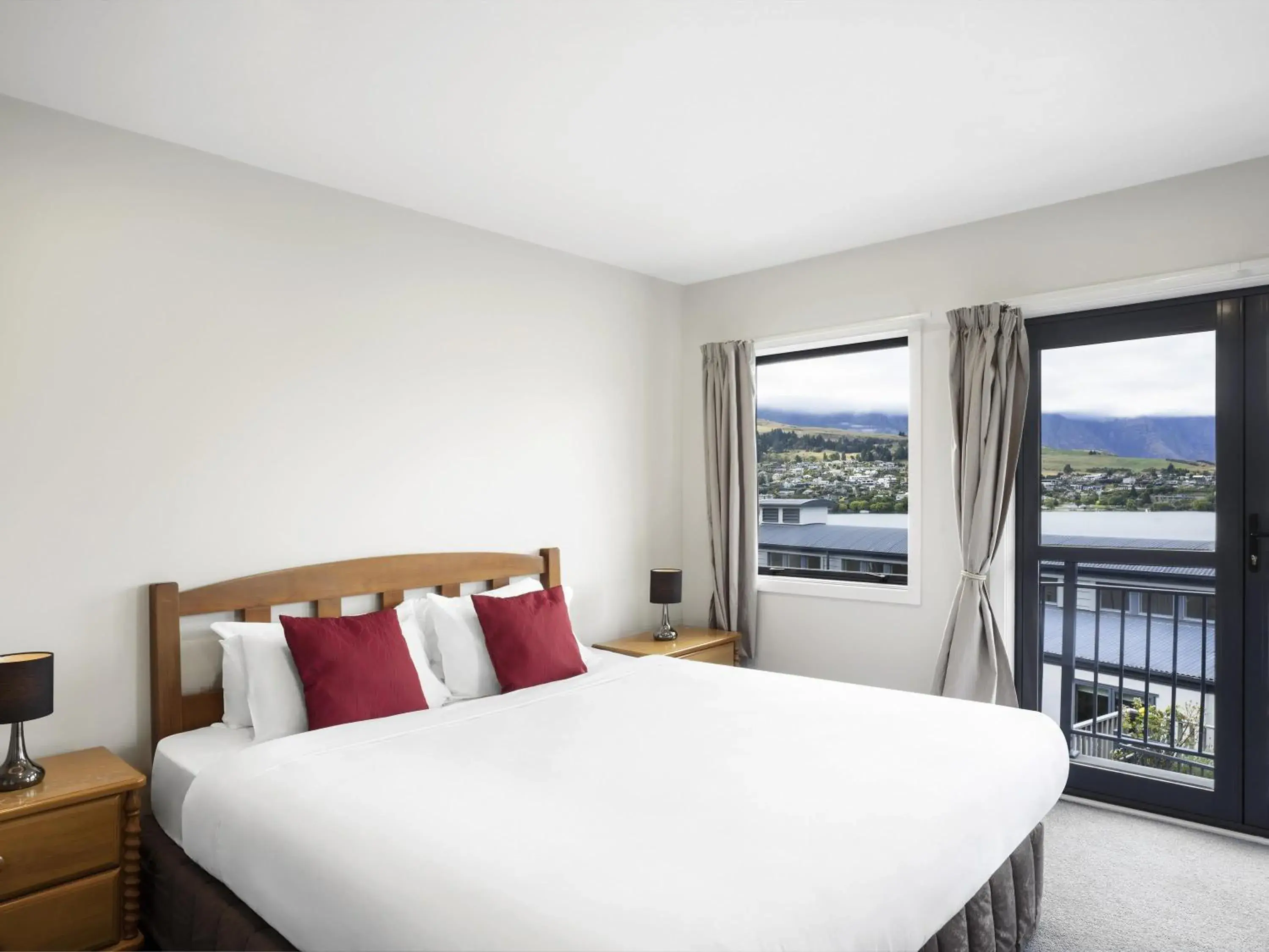 Bedroom, Bed in Mantra The Point Bedroom, Bed in Mantra The Point