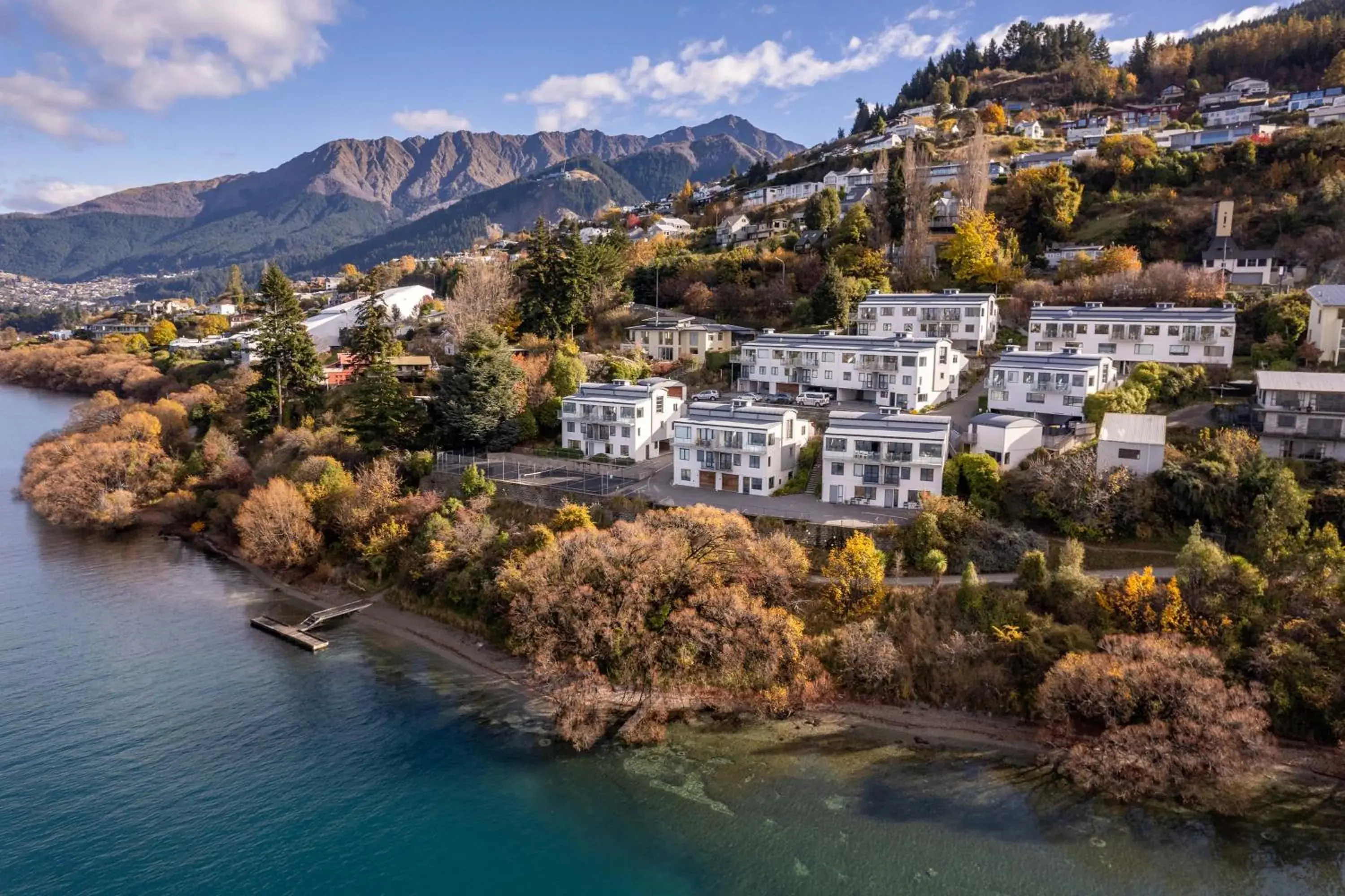 Property building in Mantra The Point Property building in Mantra The Point