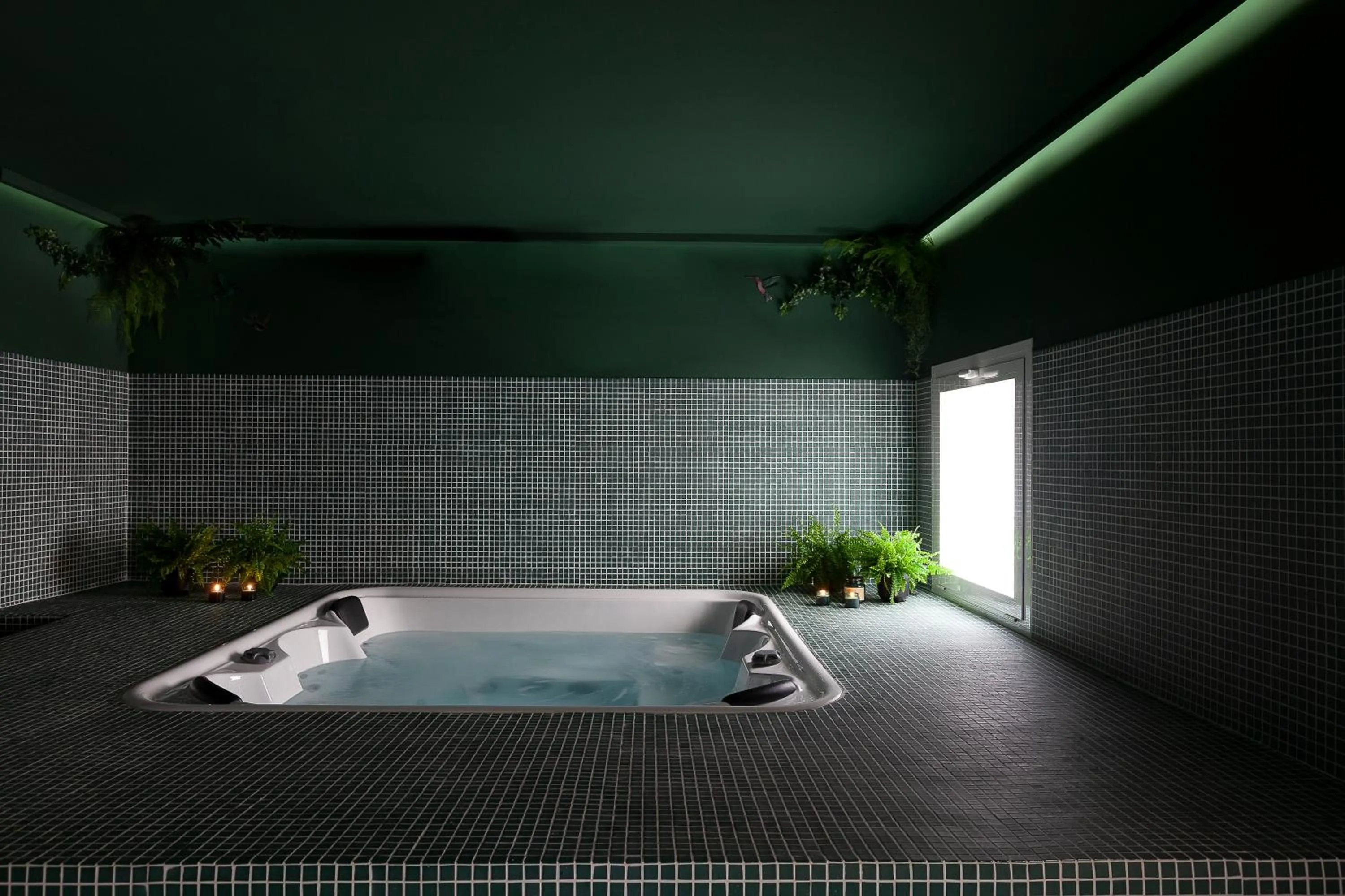 Spa and wellness centre/facilities in 2060 The Newton Hostel