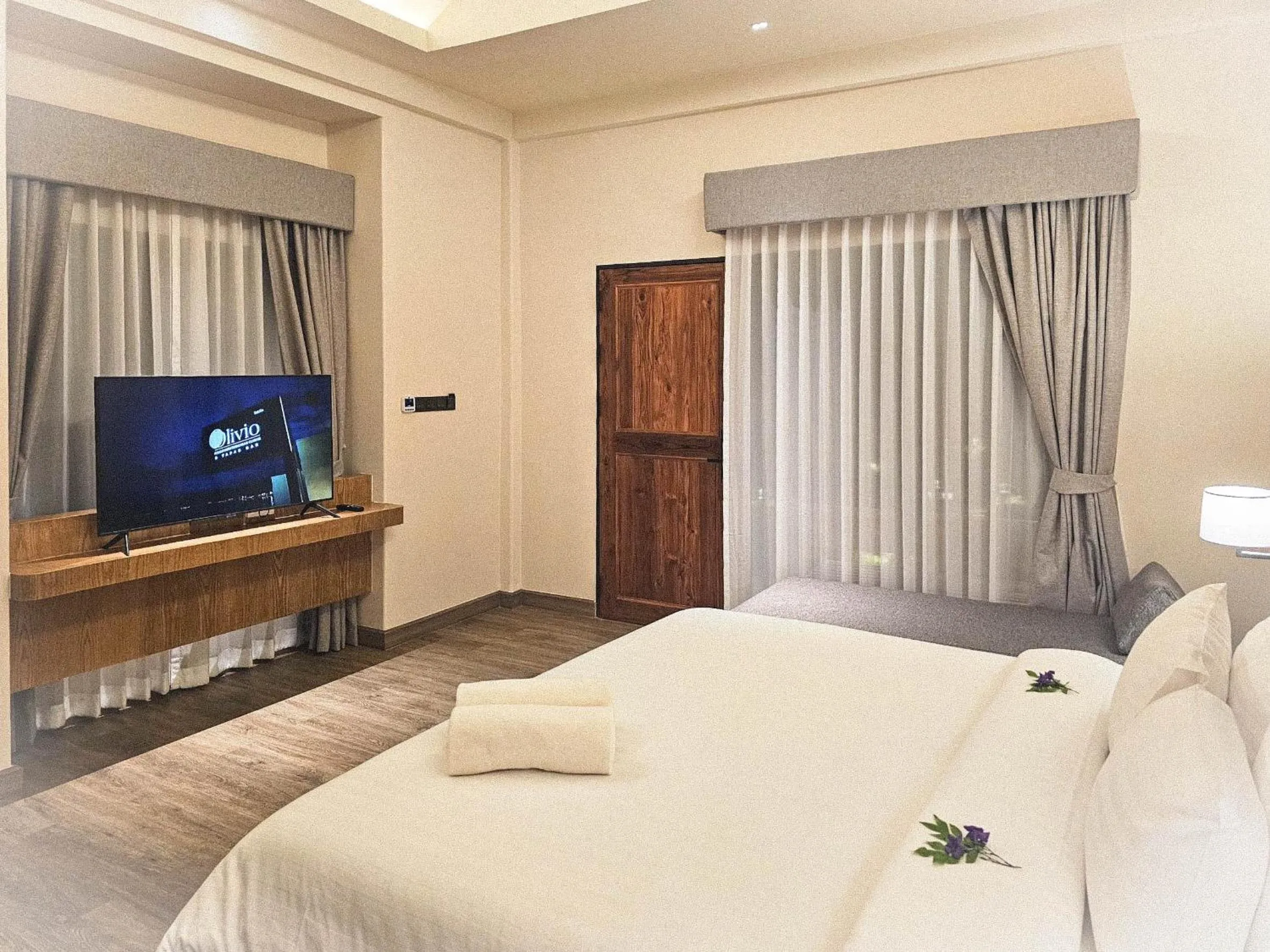 Bed in Baan Haad Ngam Boutique Resort