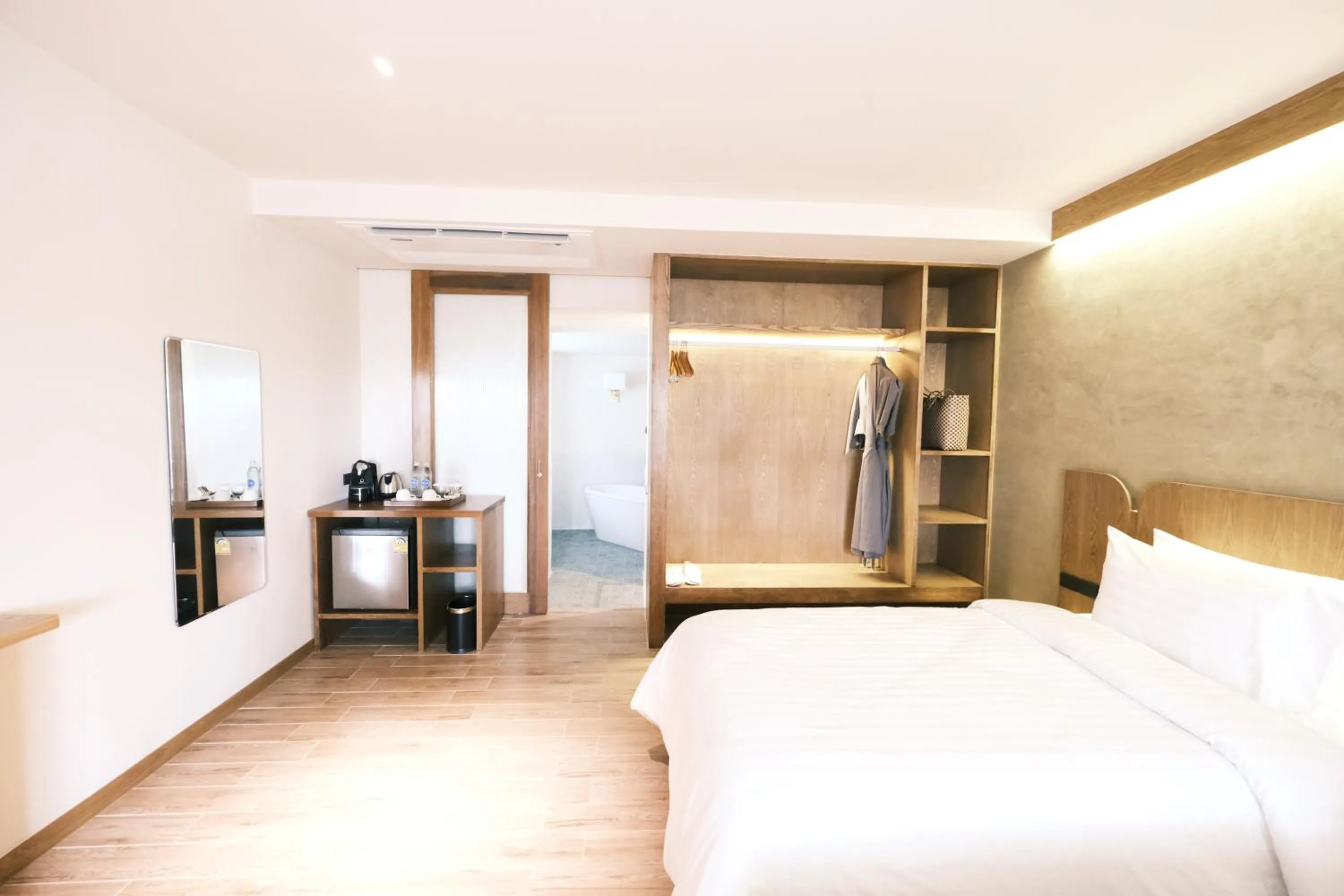 Bedroom, Bed in Baan Haad Ngam Boutique Resort