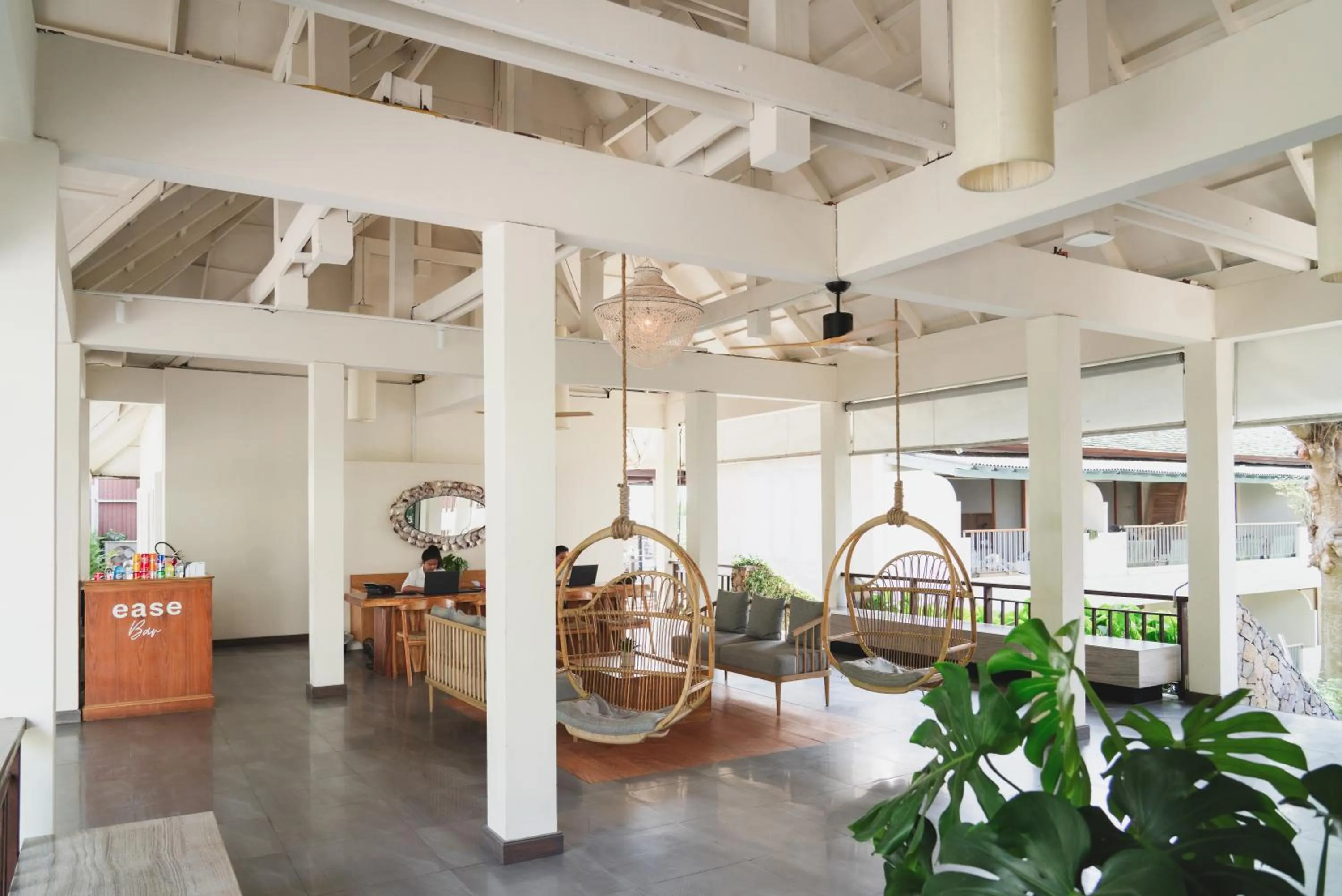 Lobby or reception in Baan Haad Ngam Boutique Resort