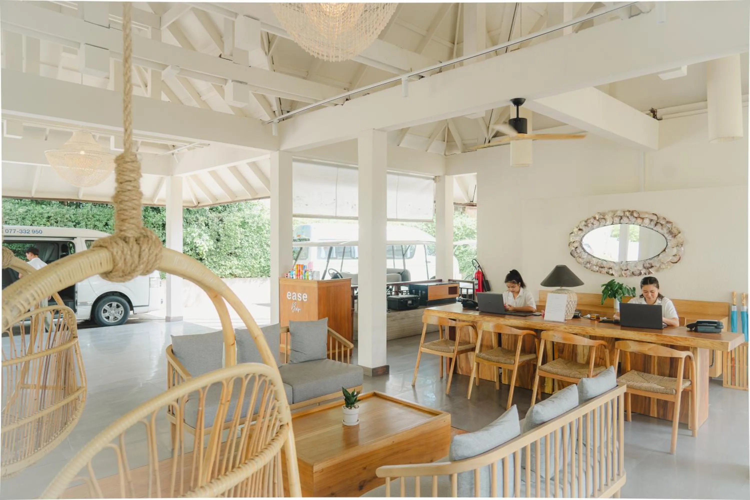 Lobby or reception in Baan Haad Ngam Boutique Resort