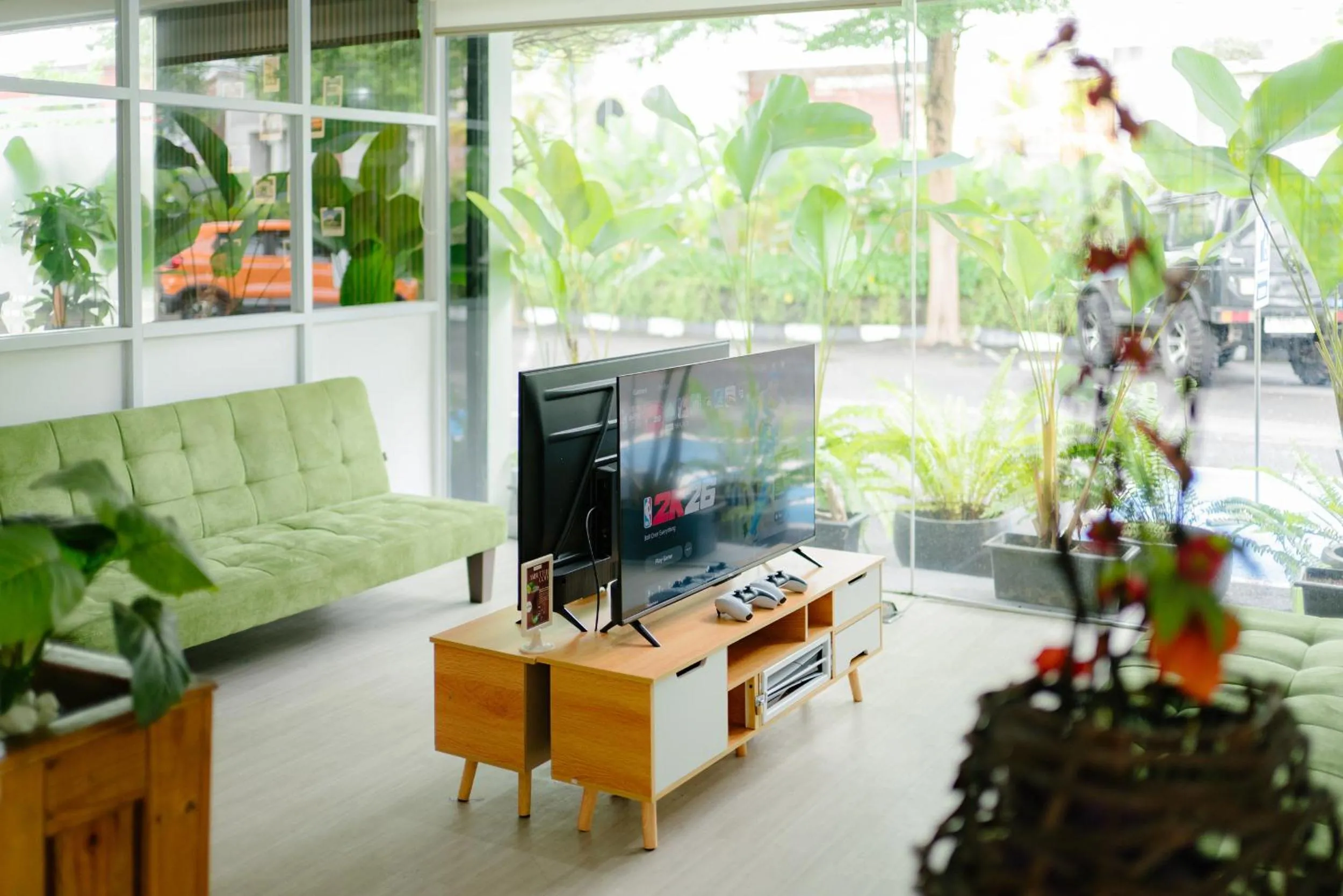 Game Room in Naraséna Co-Living