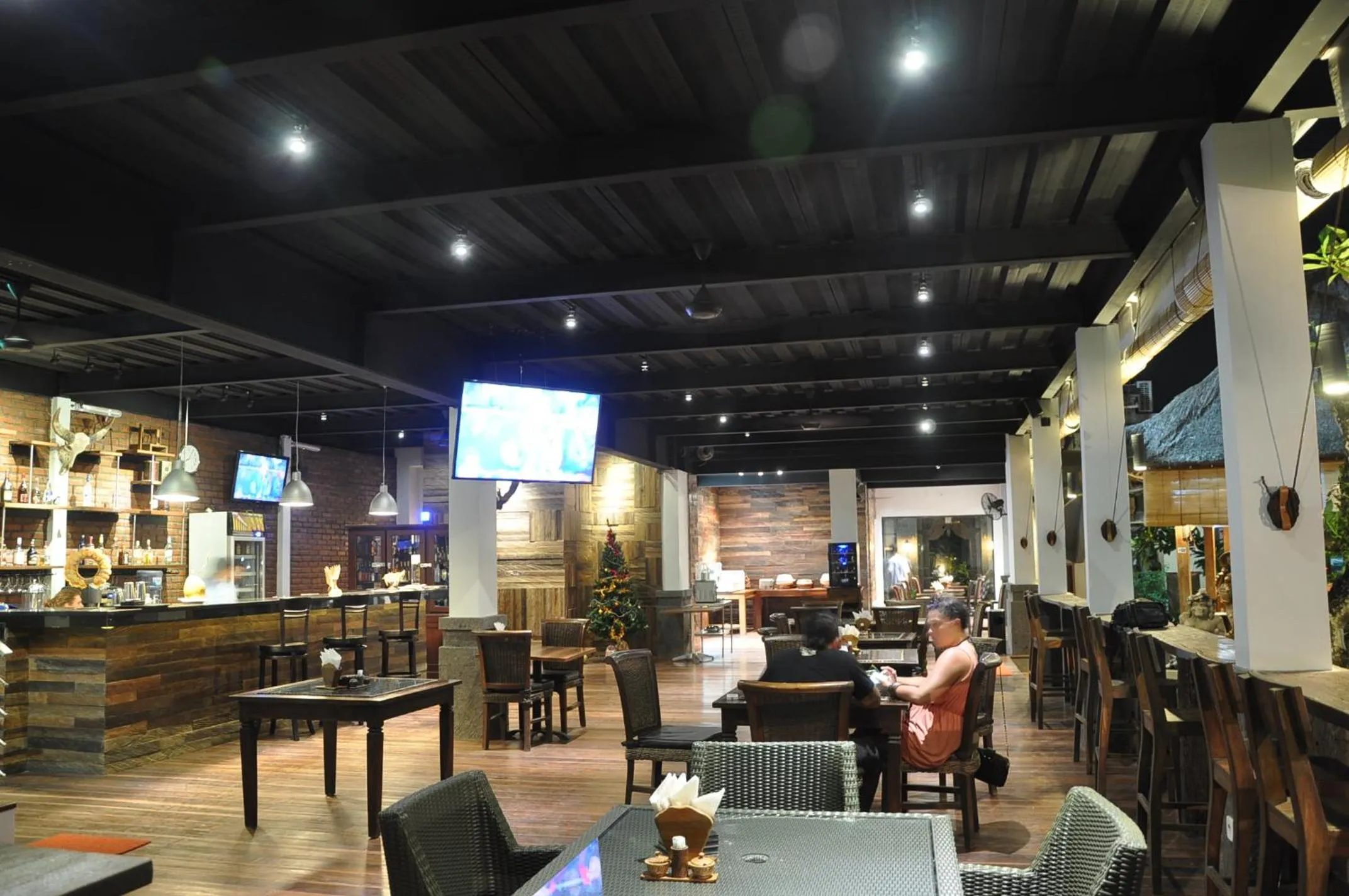 Restaurant/places to eat in Putu Bali Villa & Spa