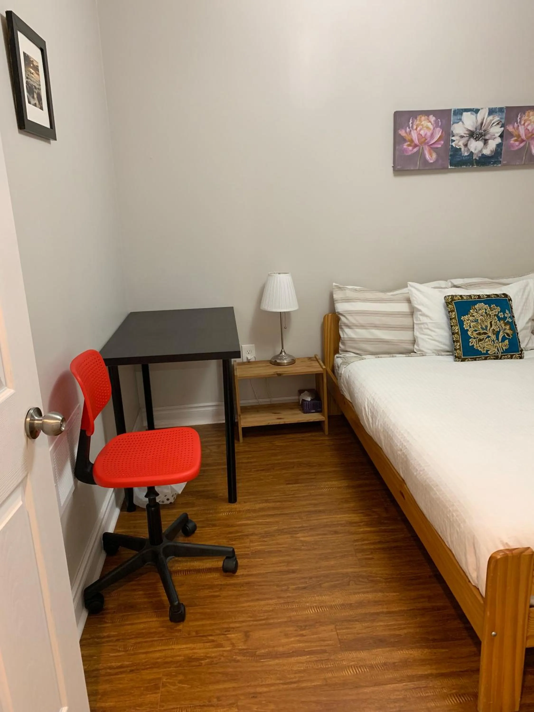 Clean, Beautiful & Modern 2 bedroom apartment