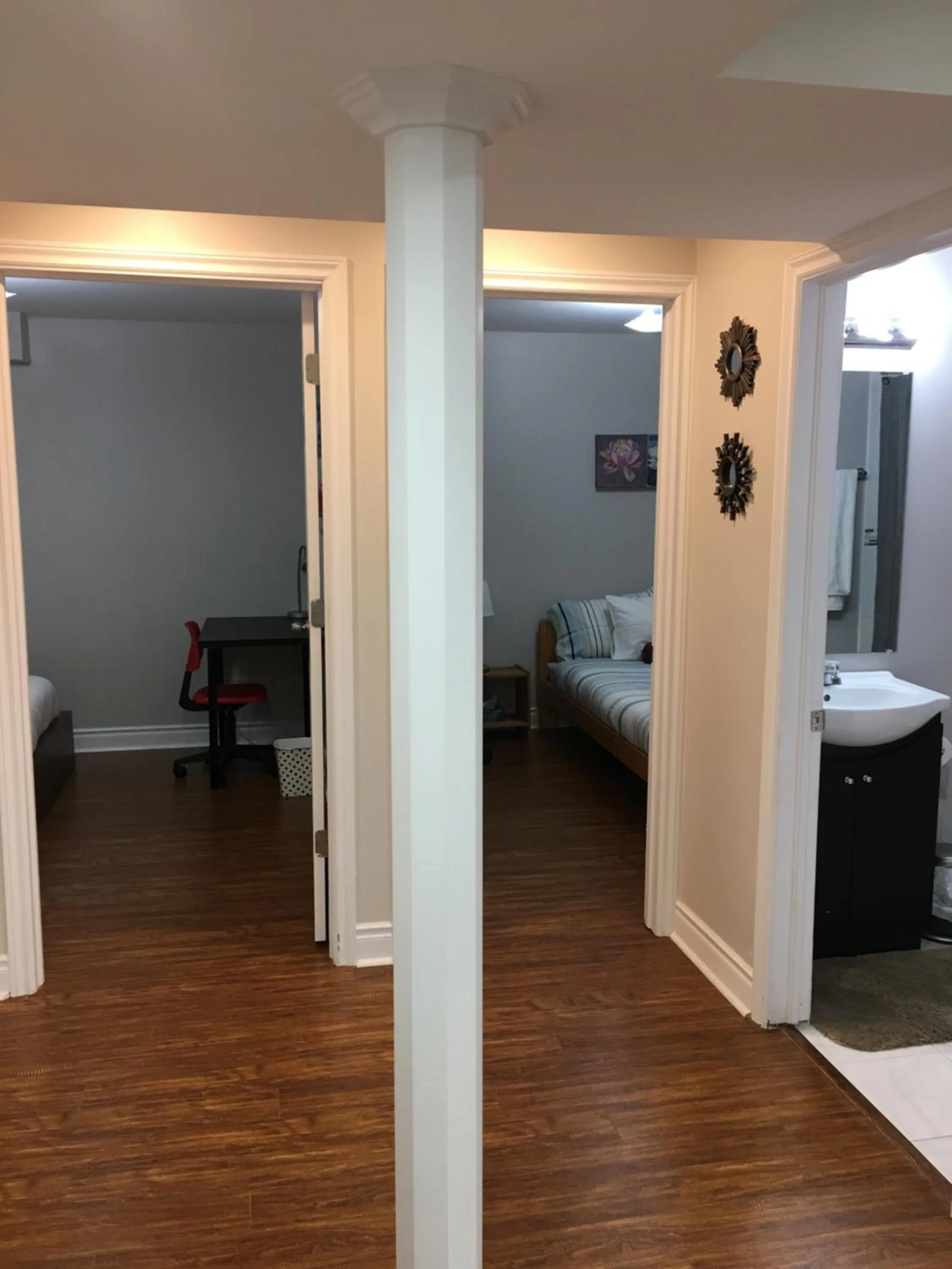 Clean, Beautiful & Modern 2 bedroom apartment