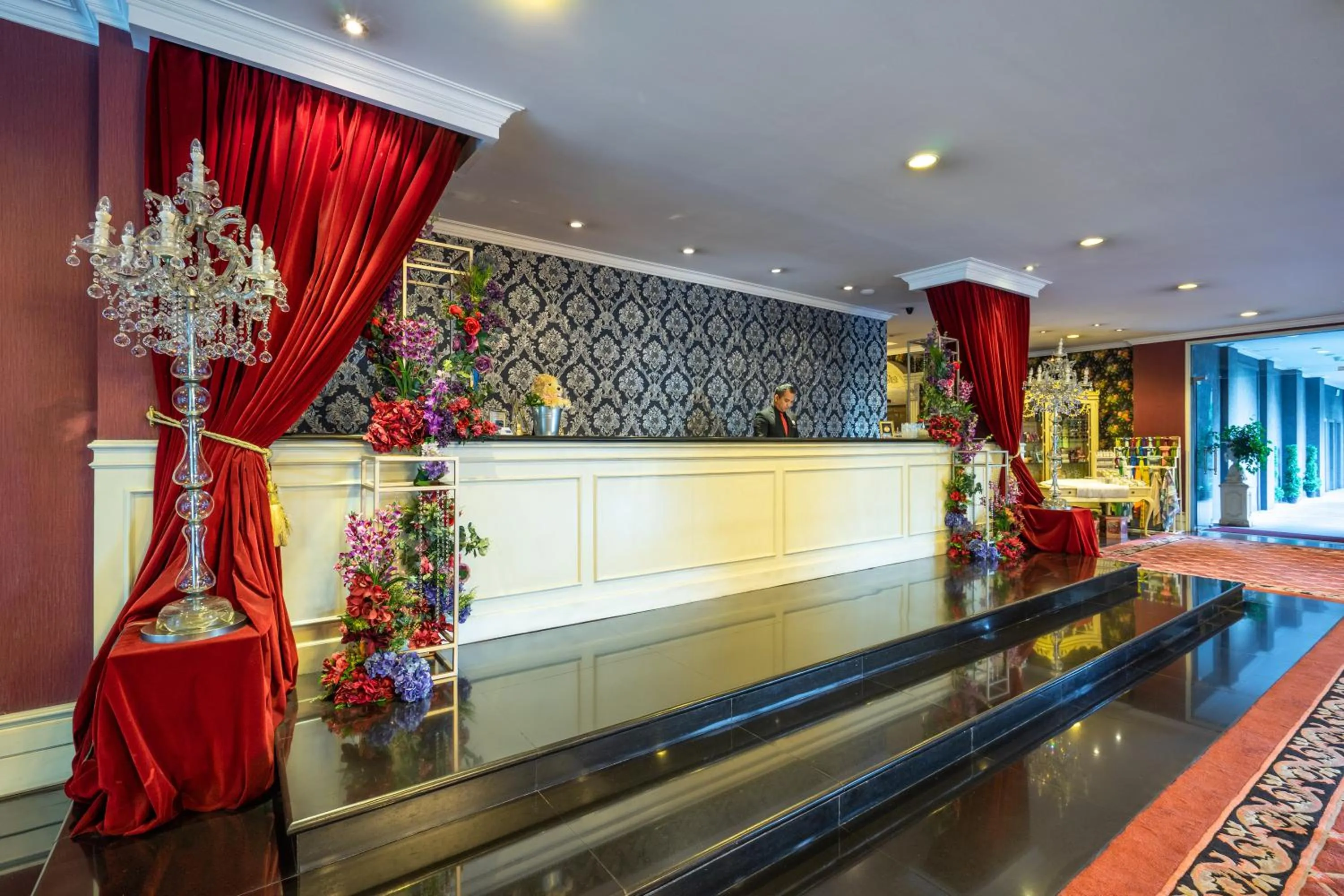 Lobby or reception in GH Universal Hotel Bandung