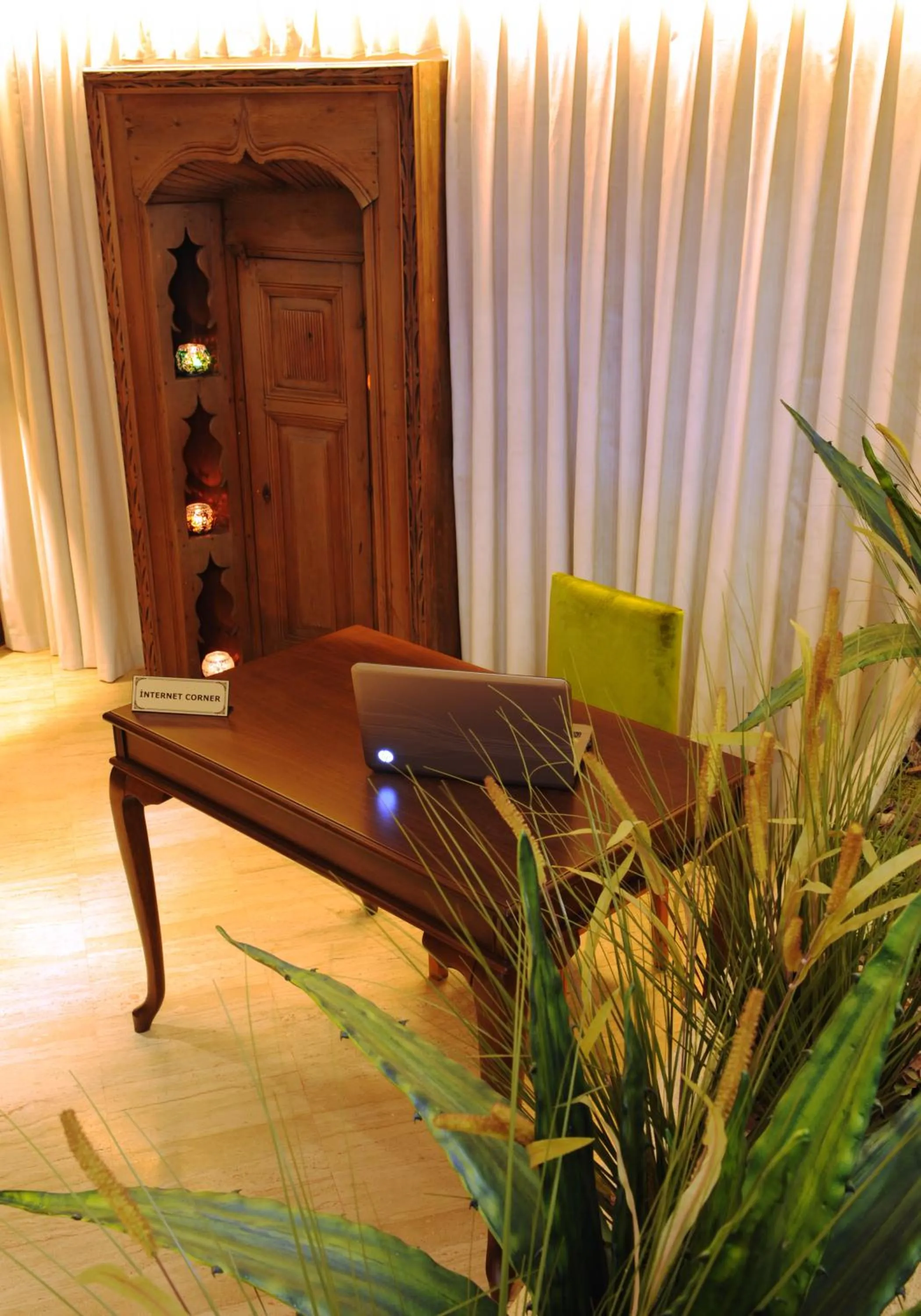 Business facilities in Birbey Hotel