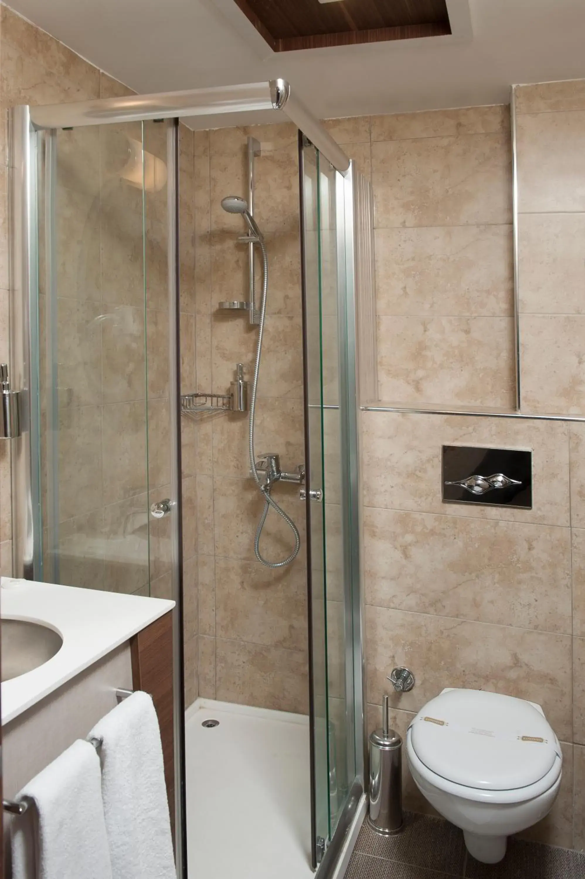 Bathroom in Birbey Hotel Bathroom in Birbey Hotel