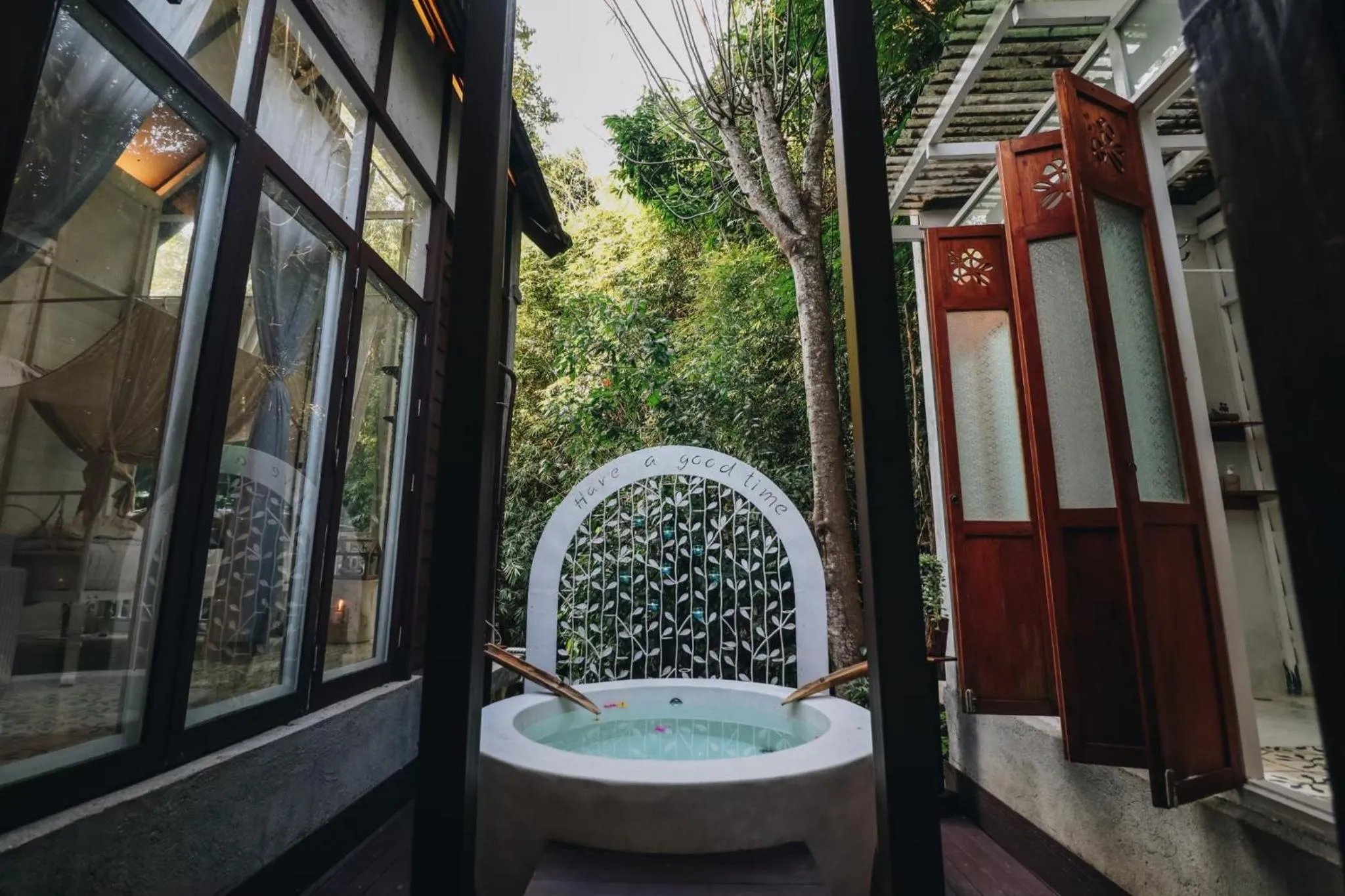 Hot Tub in Proud Phu Fah Maerim Resort