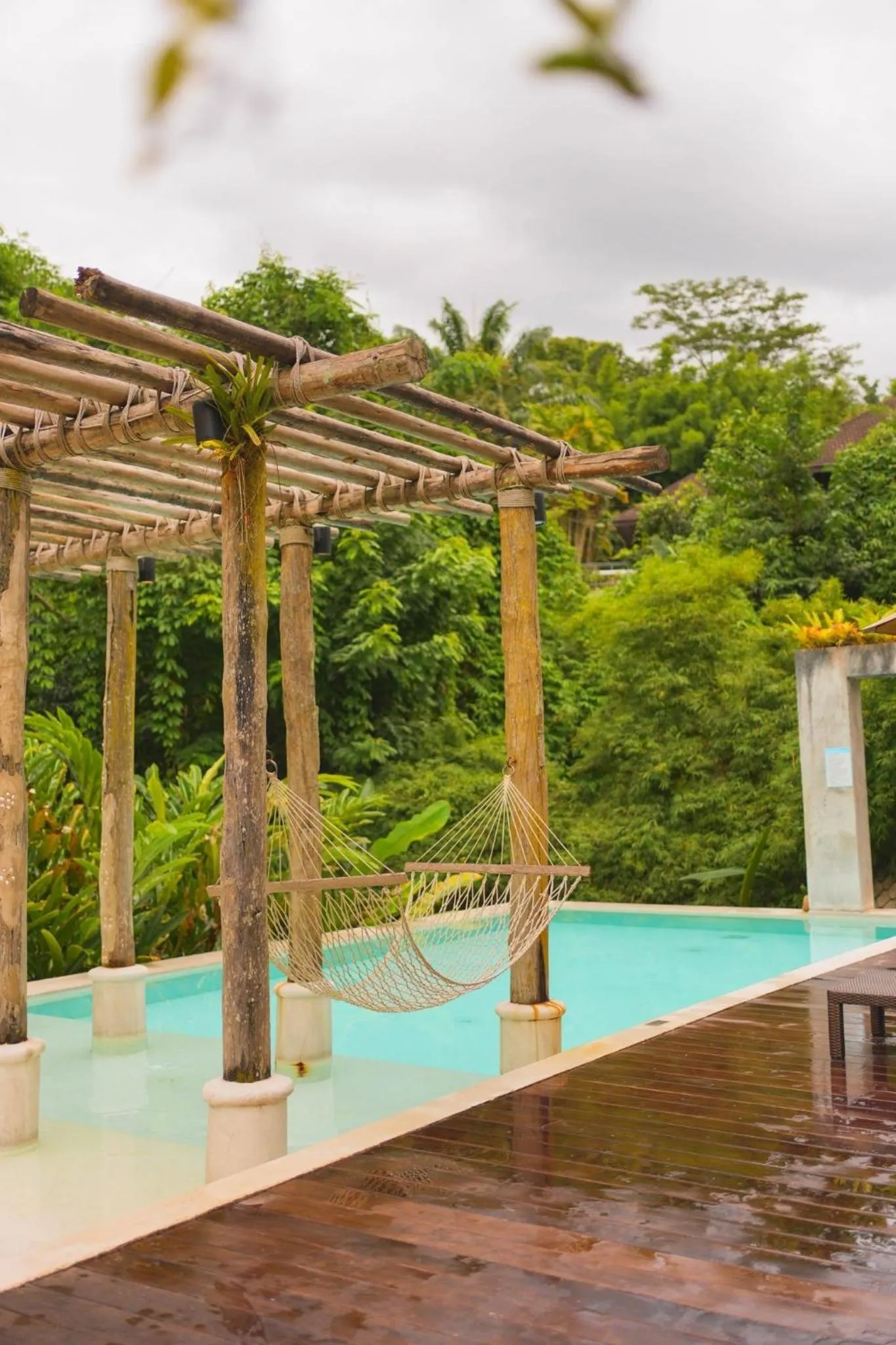 Swimming pool in Proud Phu Fah Maerim Resort