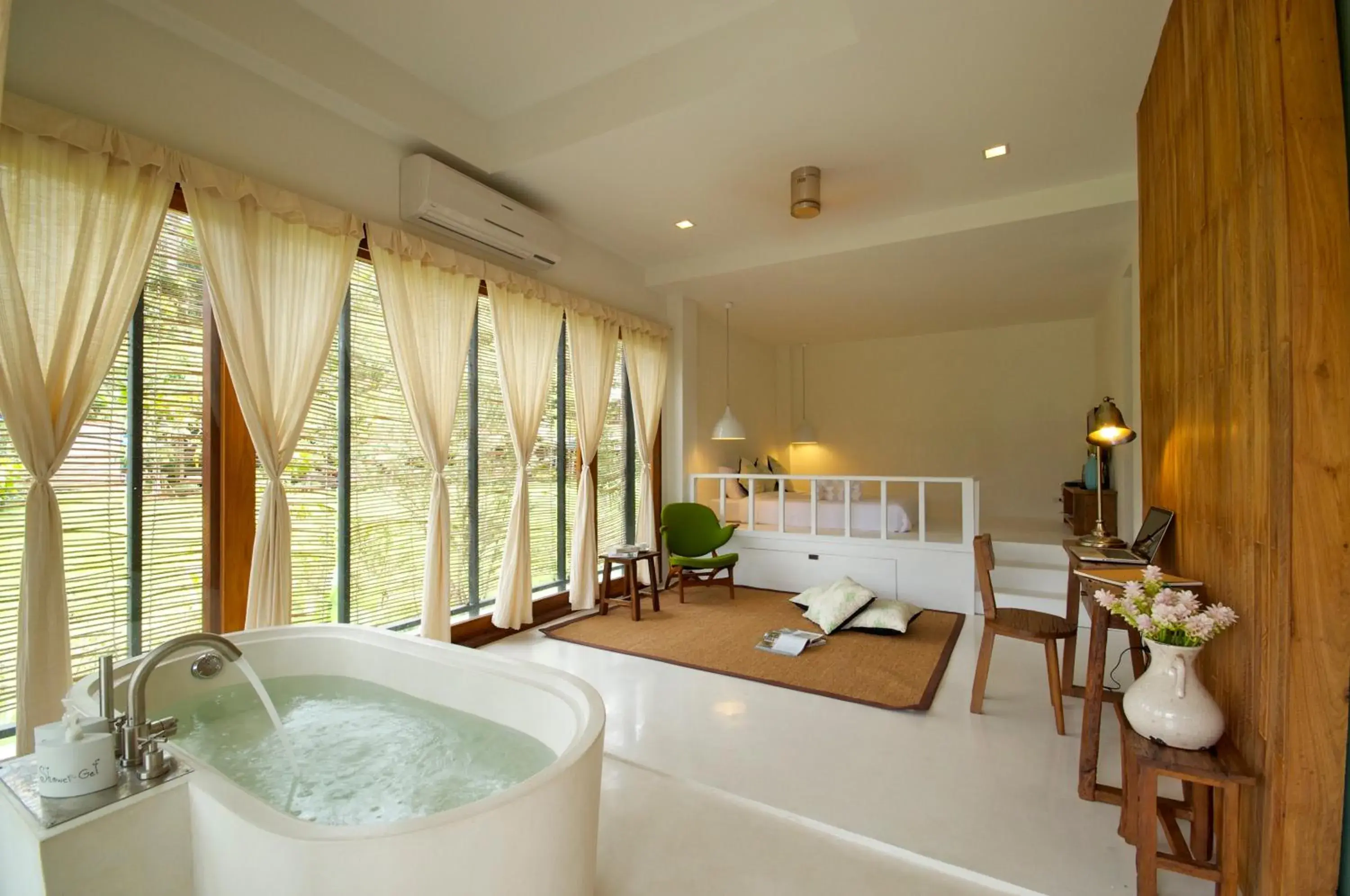 Luxury Suite with Bath Tub in Proud Phu Fah Maerim Resort Luxury Suite with Bath Tub in Proud Phu Fah Maerim Resort