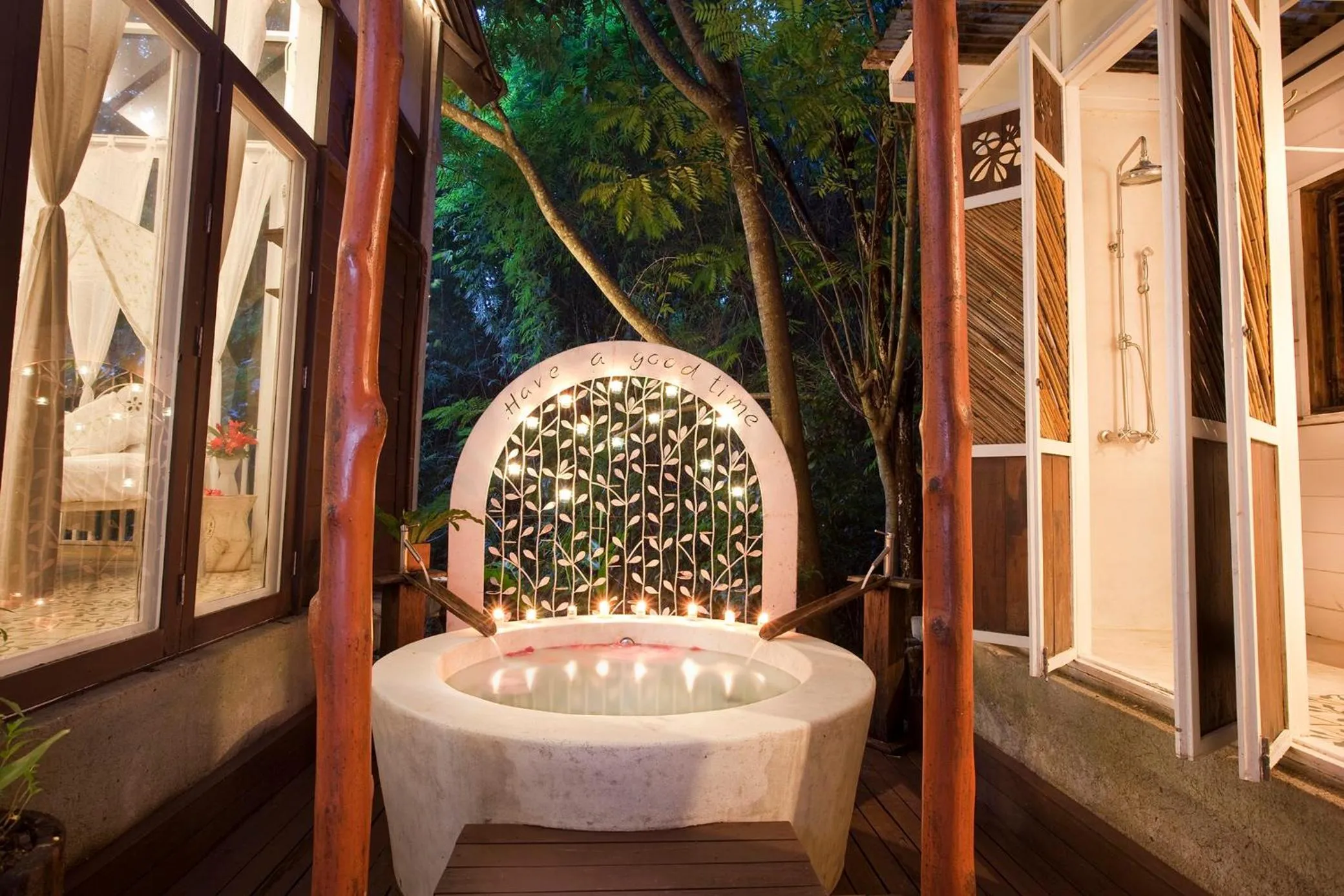 Hot Tub in Proud Phu Fah Maerim Resort