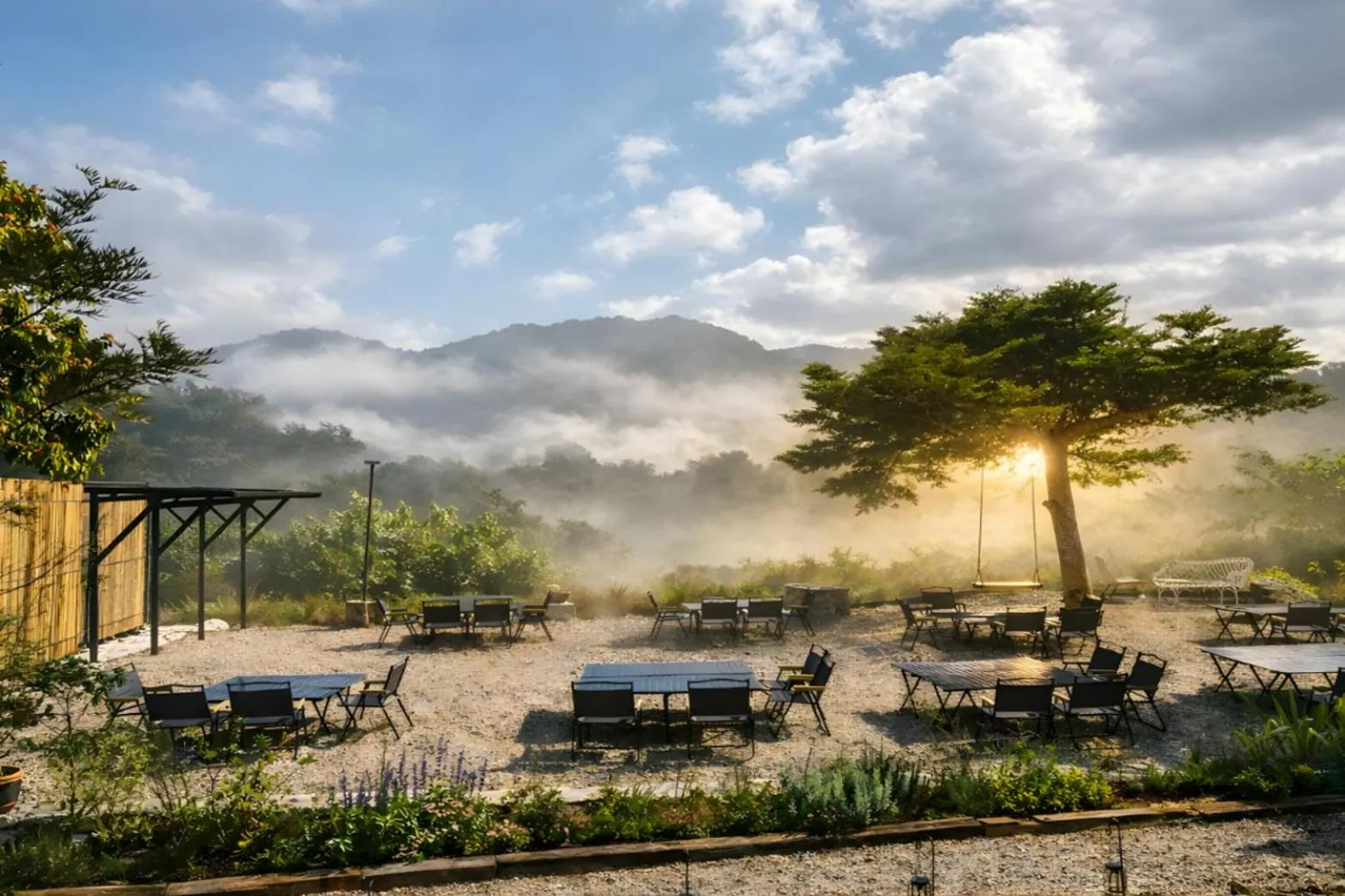 Mountain view in Proud Phu Fah Maerim Resort