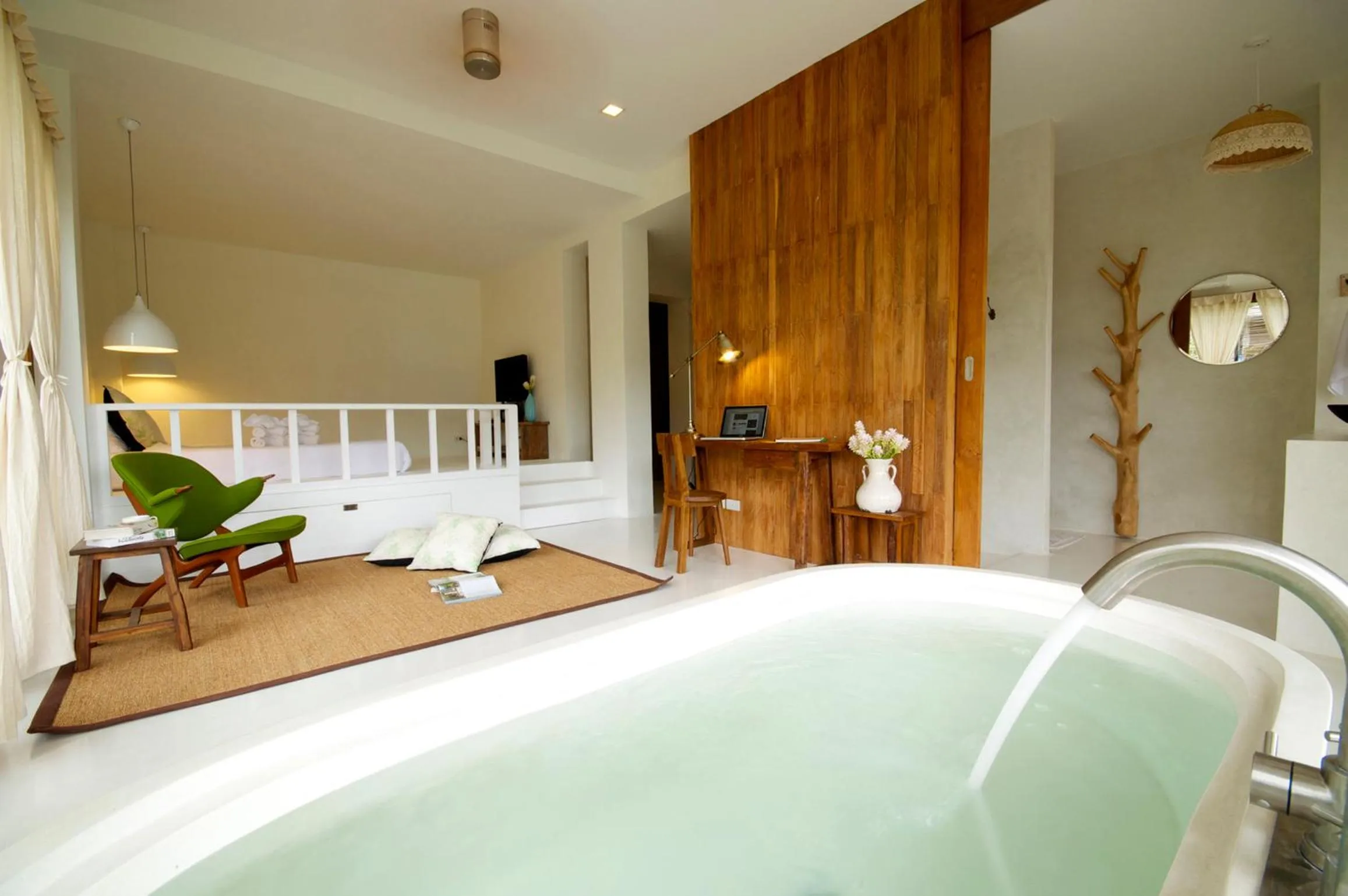 Bathroom, Bed in Proud Phu Fah Maerim Resort