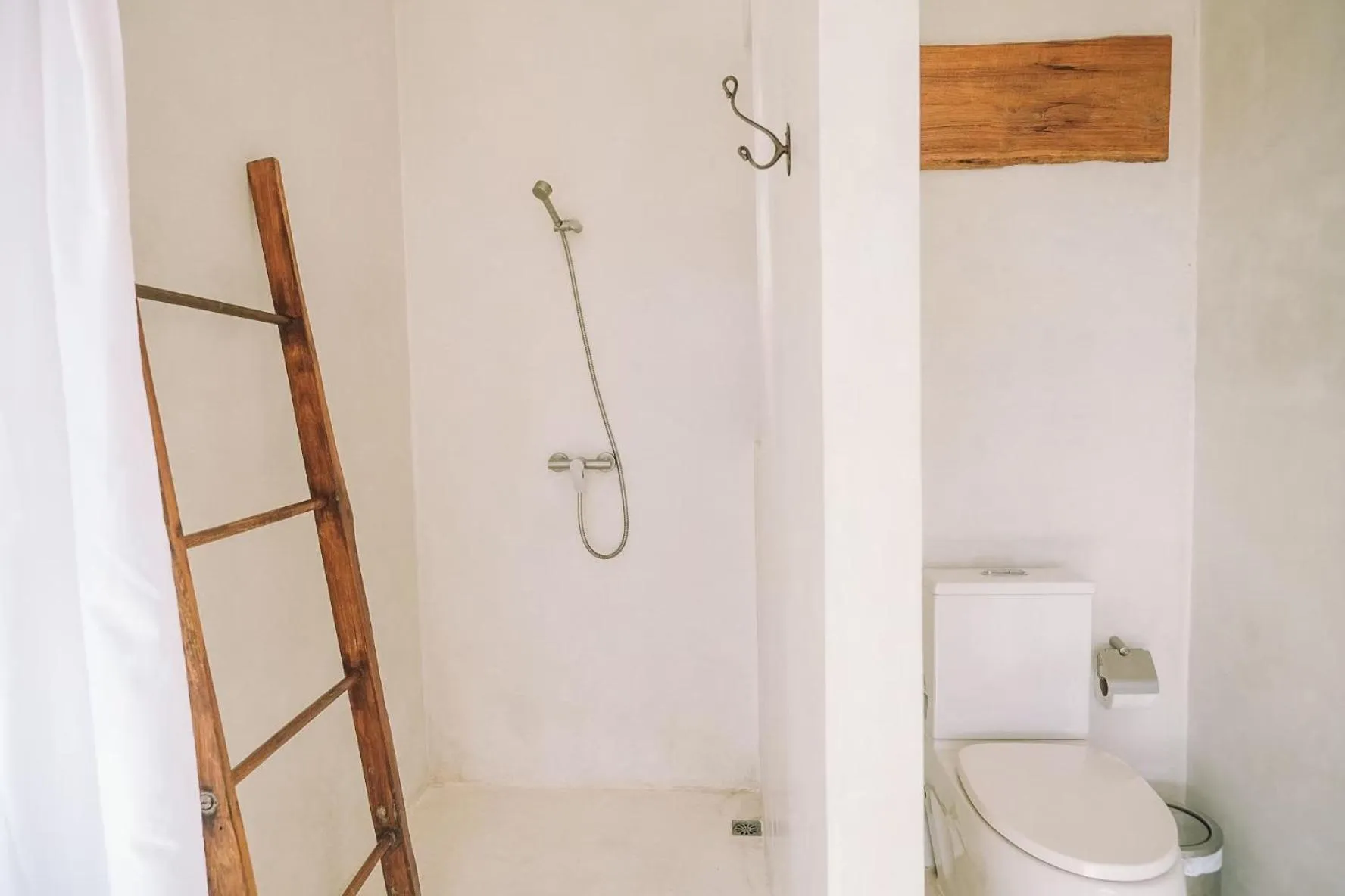 Shower in Proud Phu Fah Maerim Resort