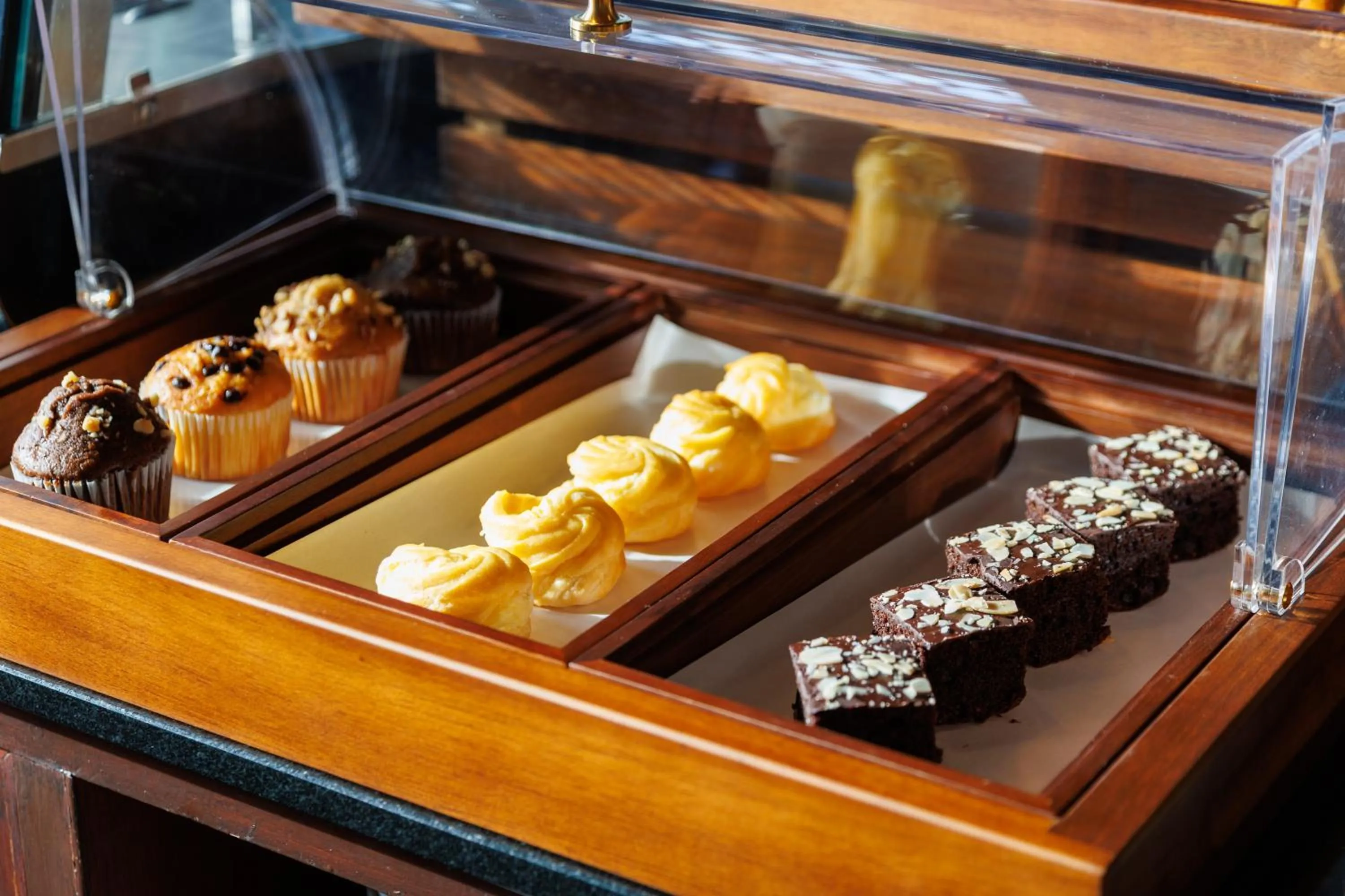 Restaurant/places to eat in Rimping Village