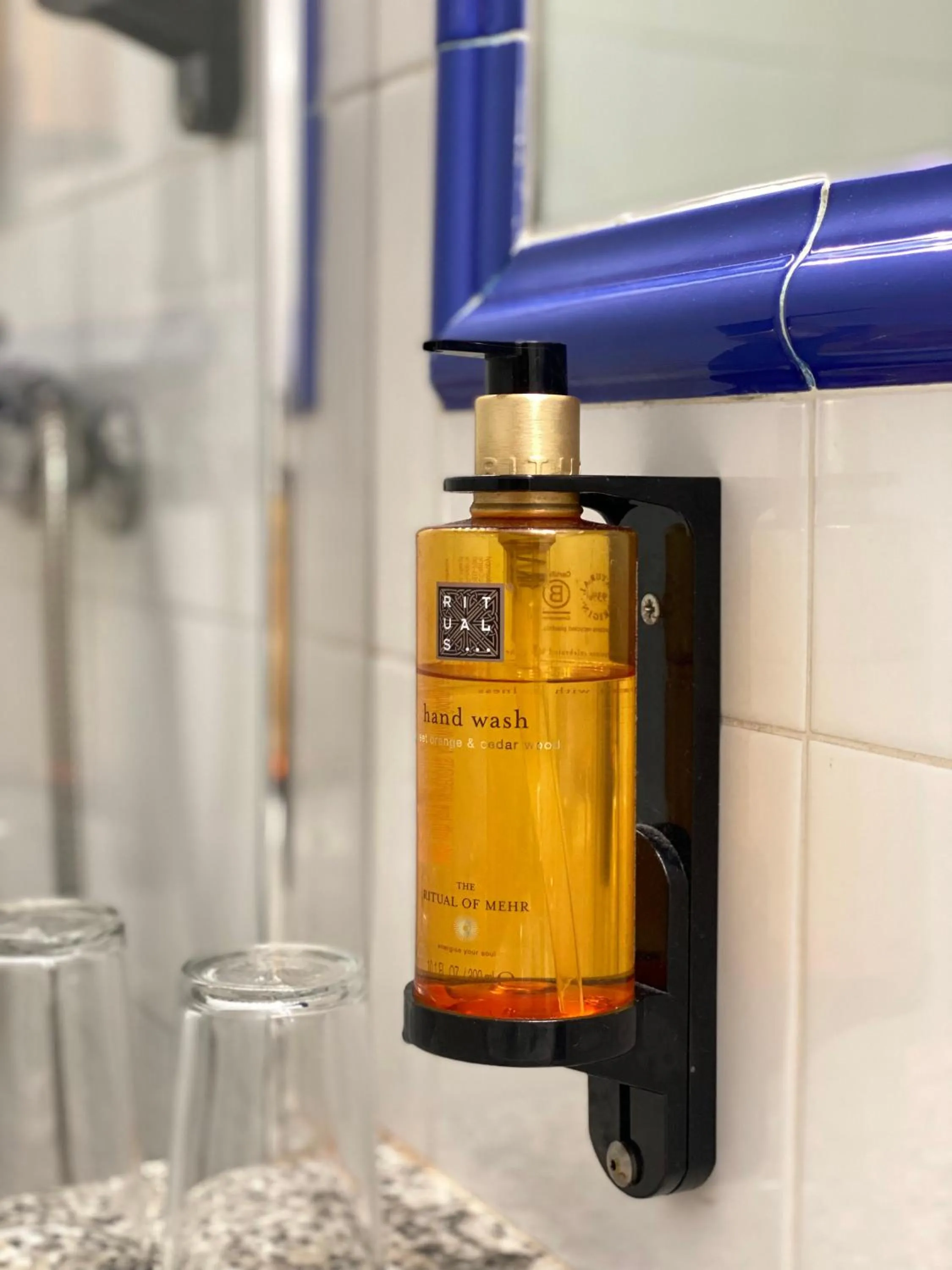 Bathroom in Hotel Ramis fundado en 1969