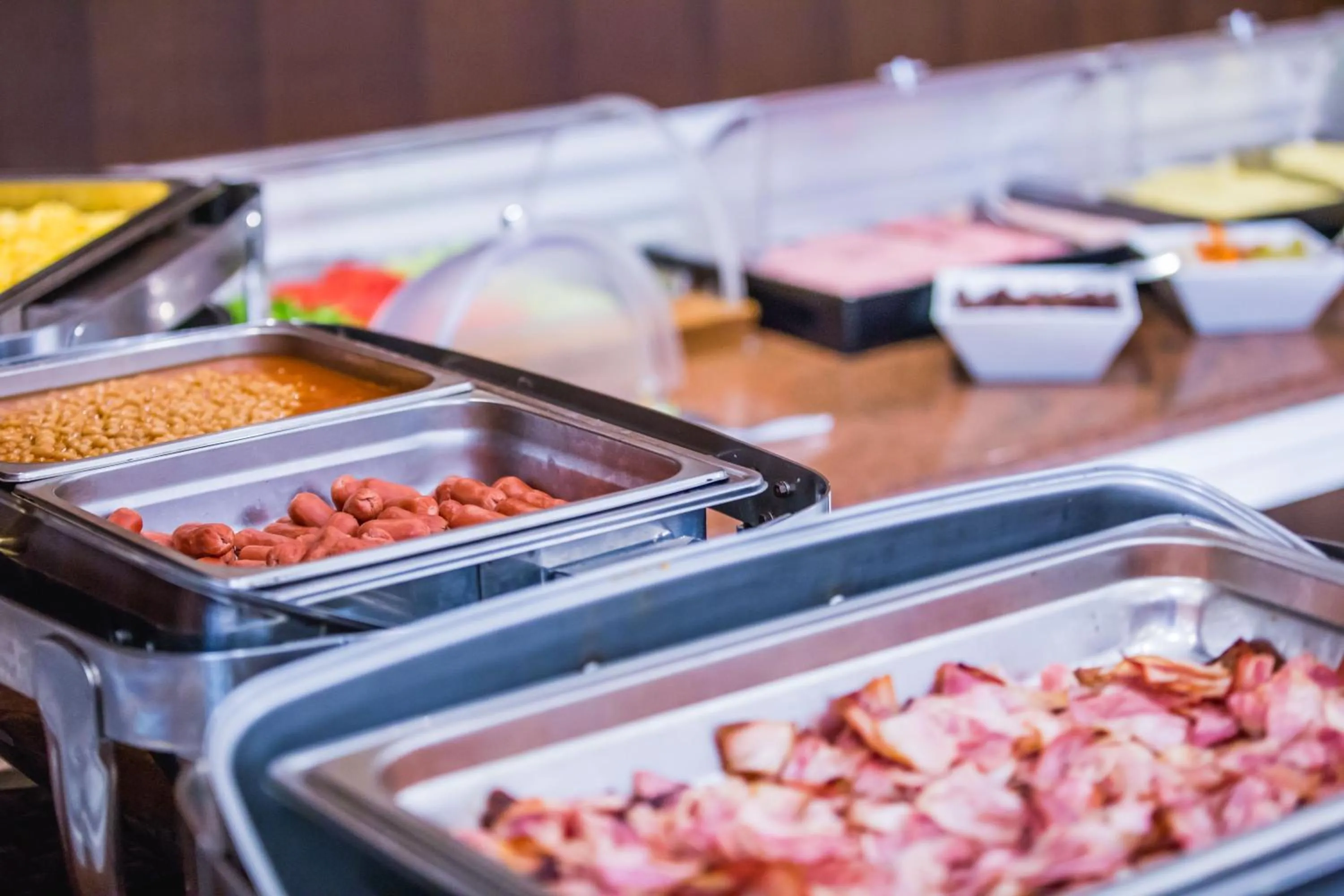 Crithoni's Paradise Hotel