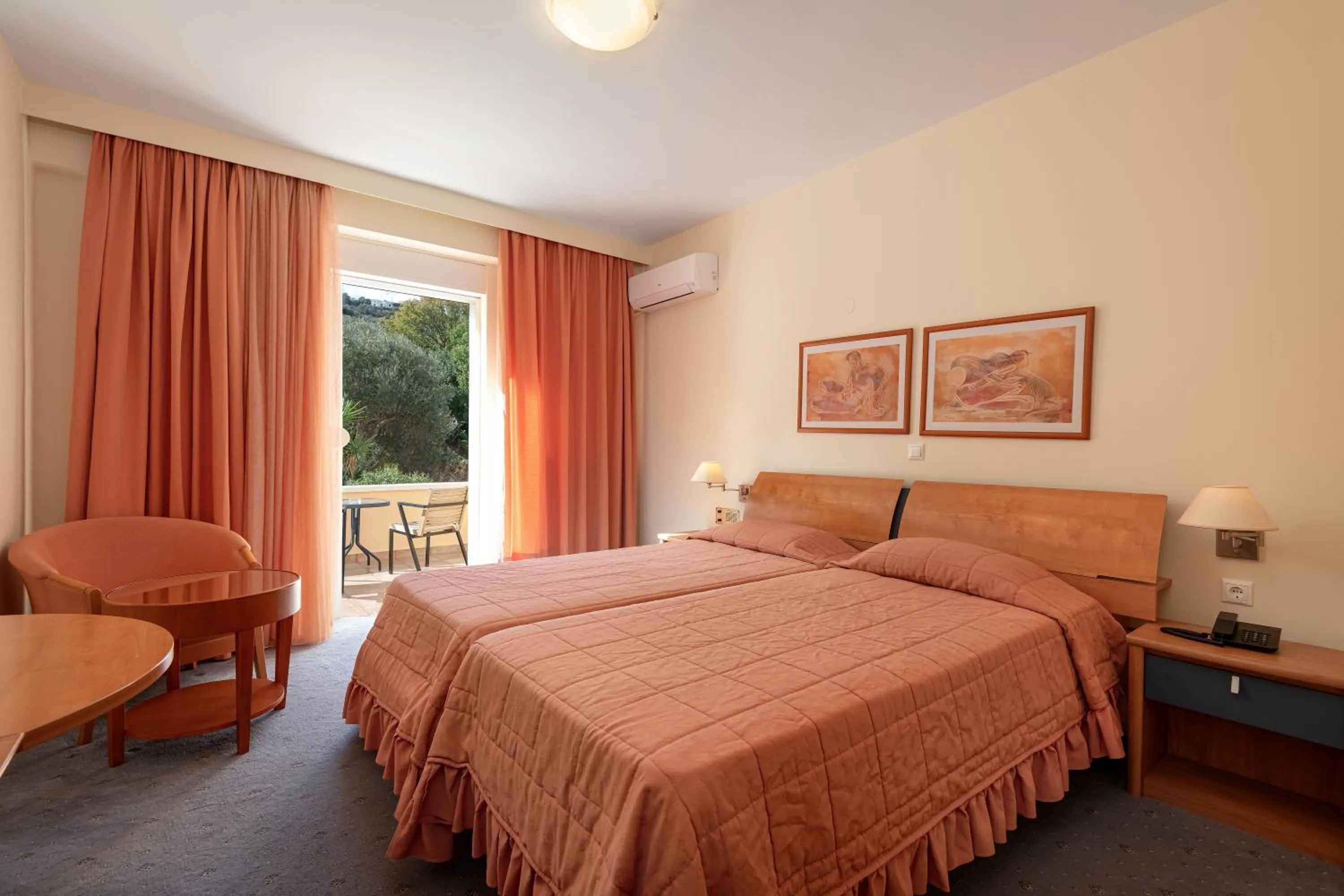 Bed in Crithoni's Paradise Hotel