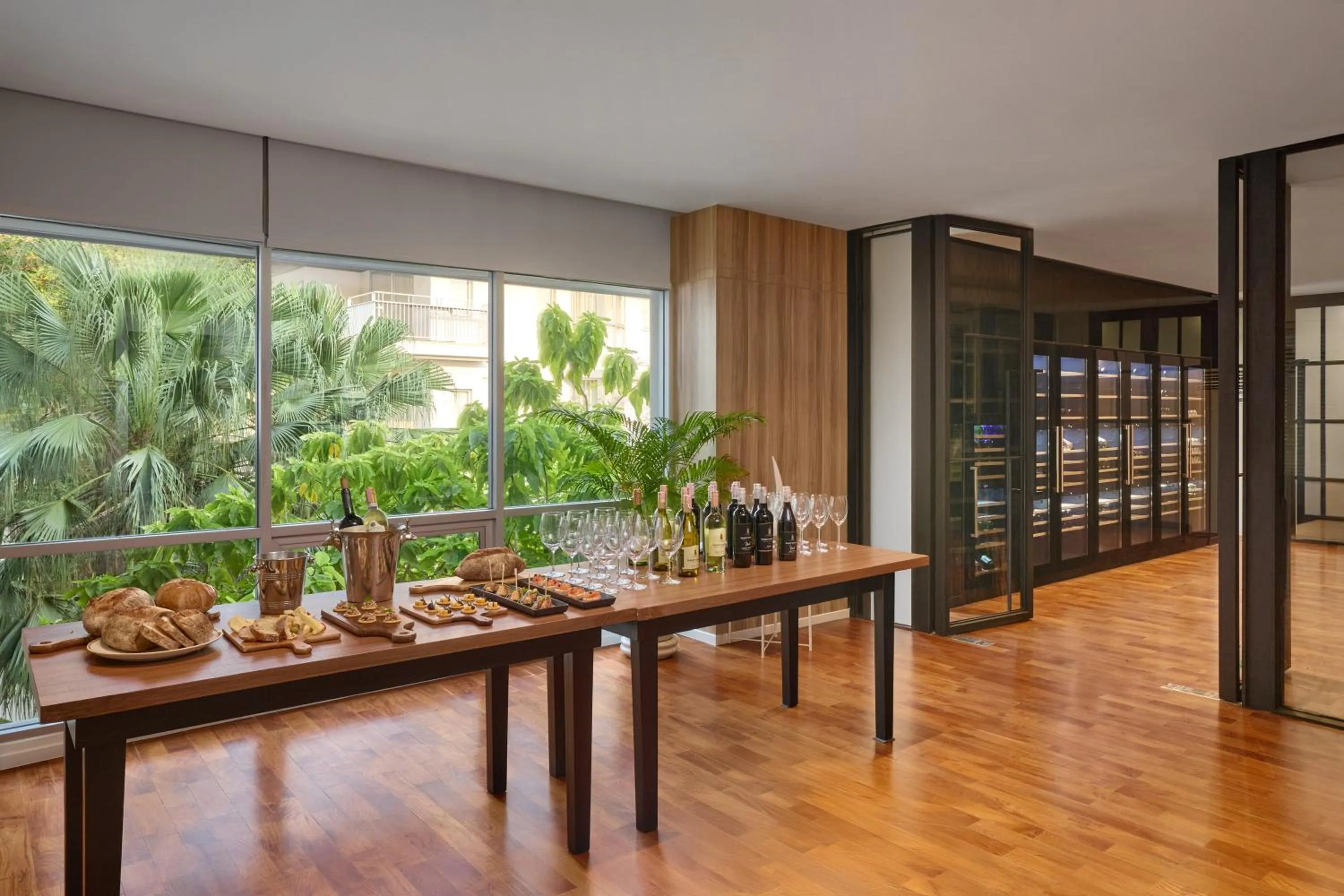 Drinks in The Park Nine Hotel Srinakarin