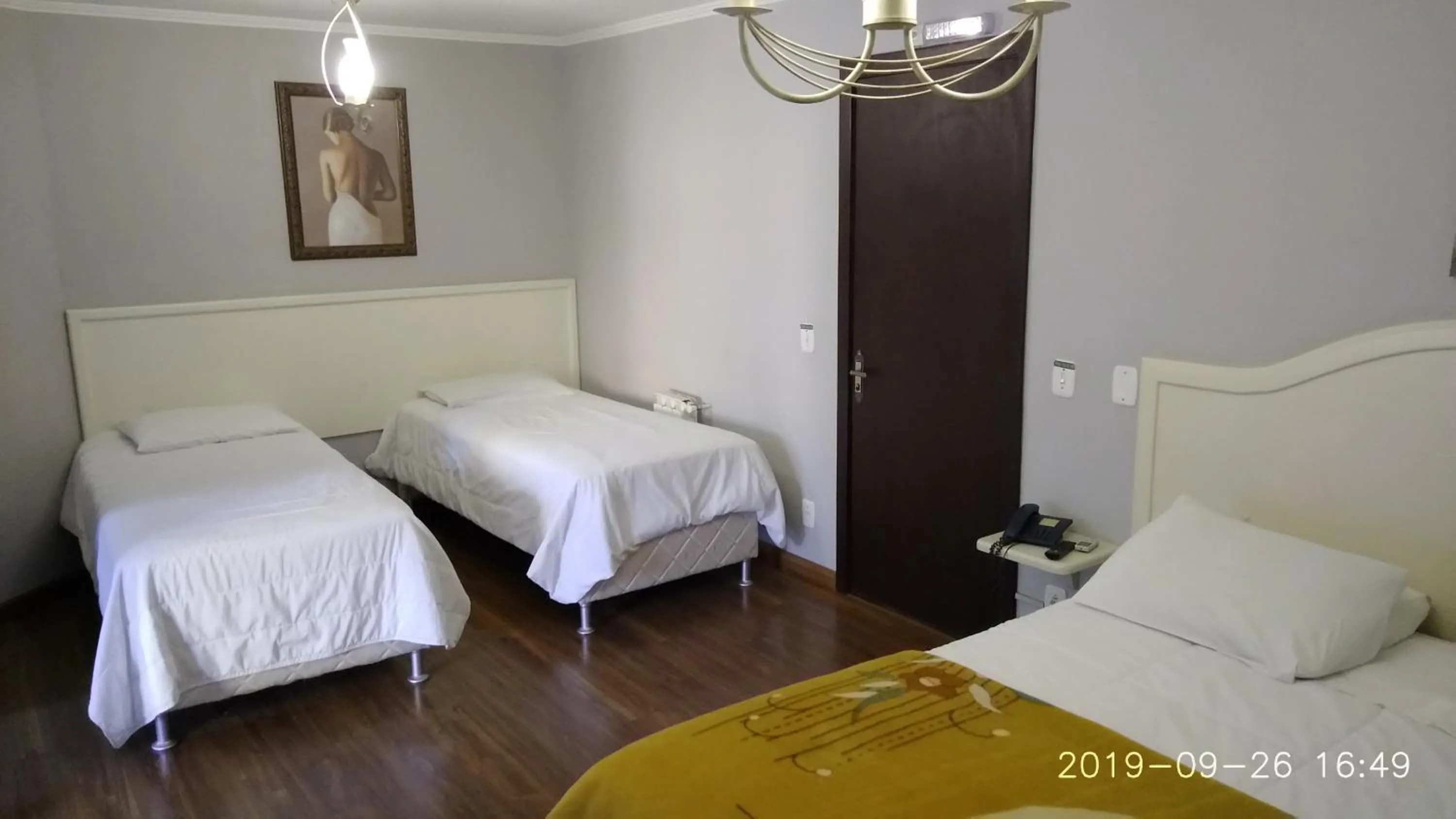 Photo of the whole room, Bed in Pousada do Verde Gramado