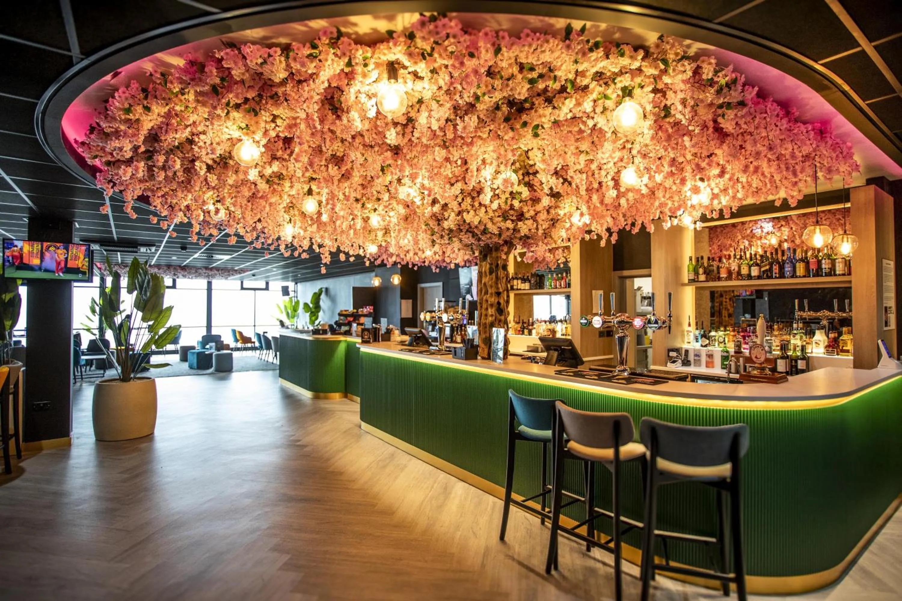 Lounge or bar in Best Western Palace Hotel & Casino