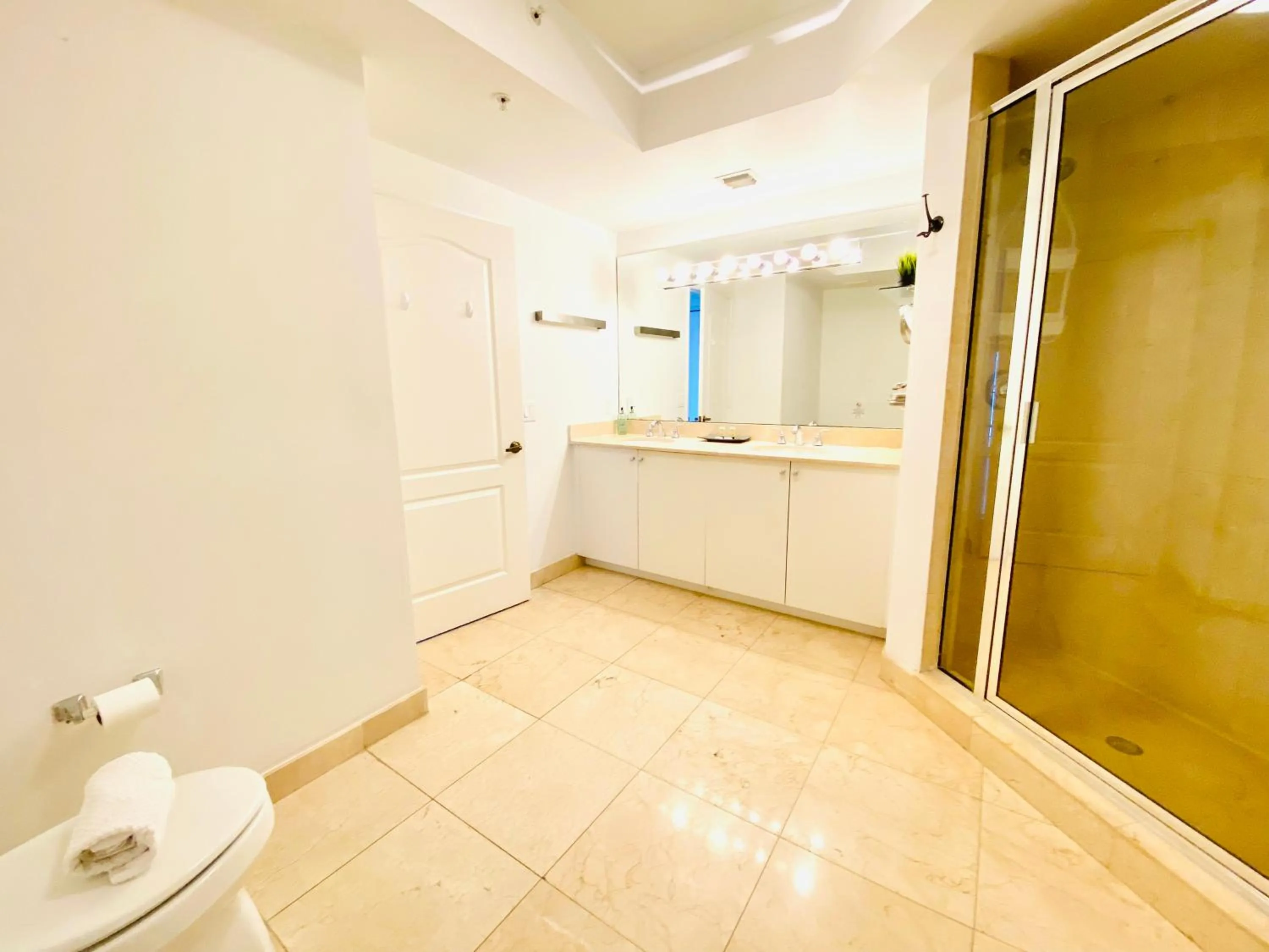 The King David Condos