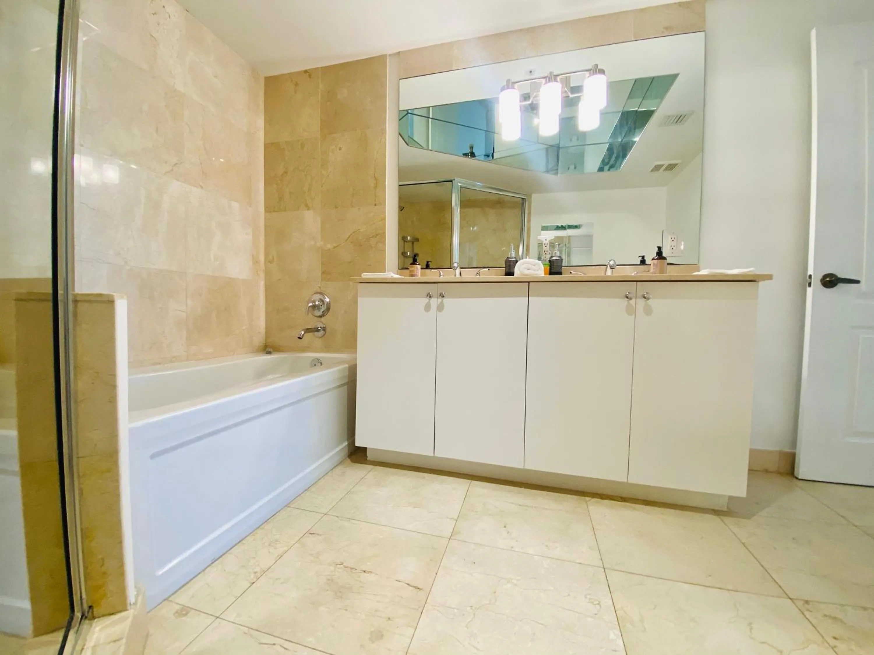 The King David Condos