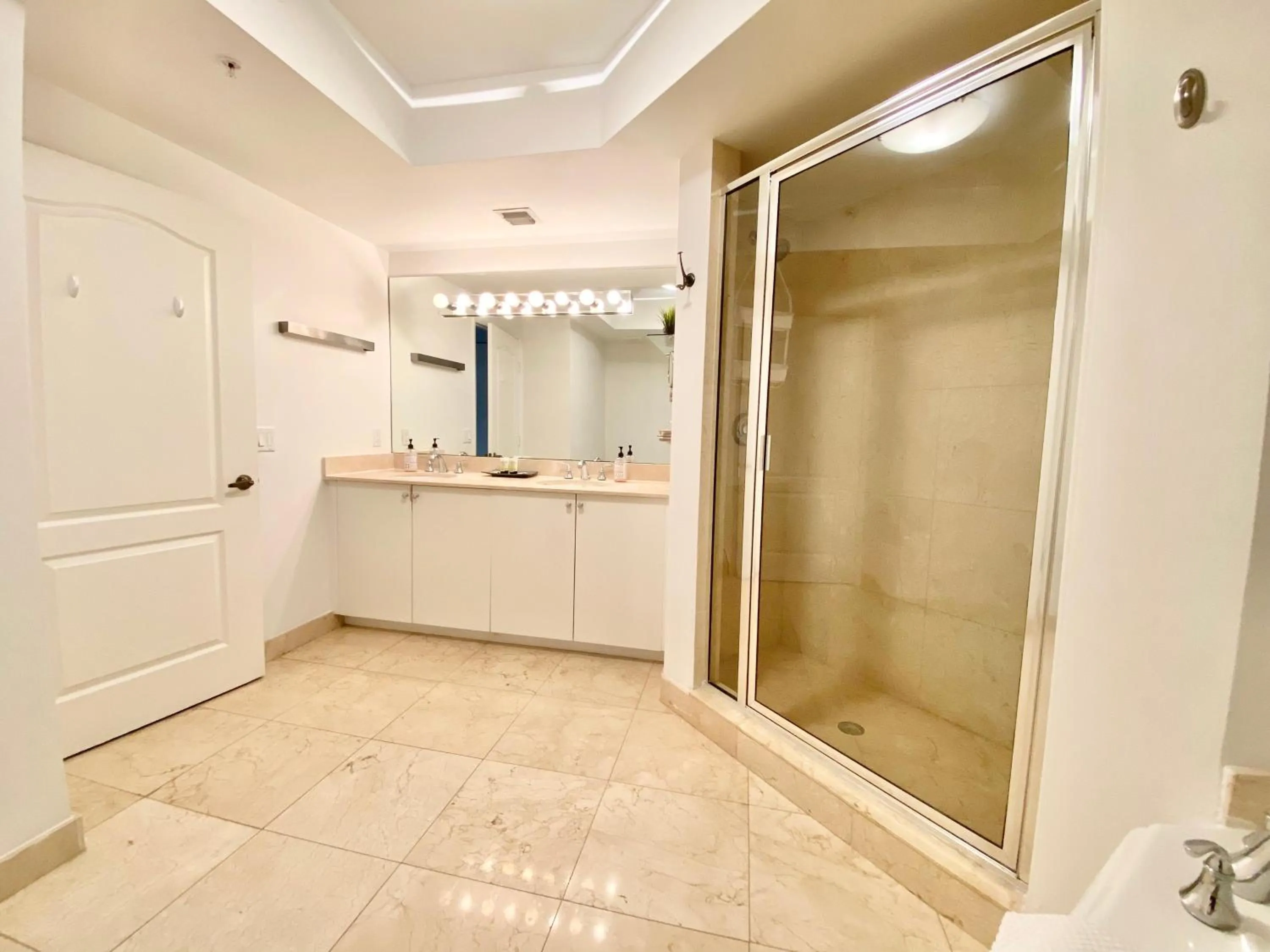 The King David Condos