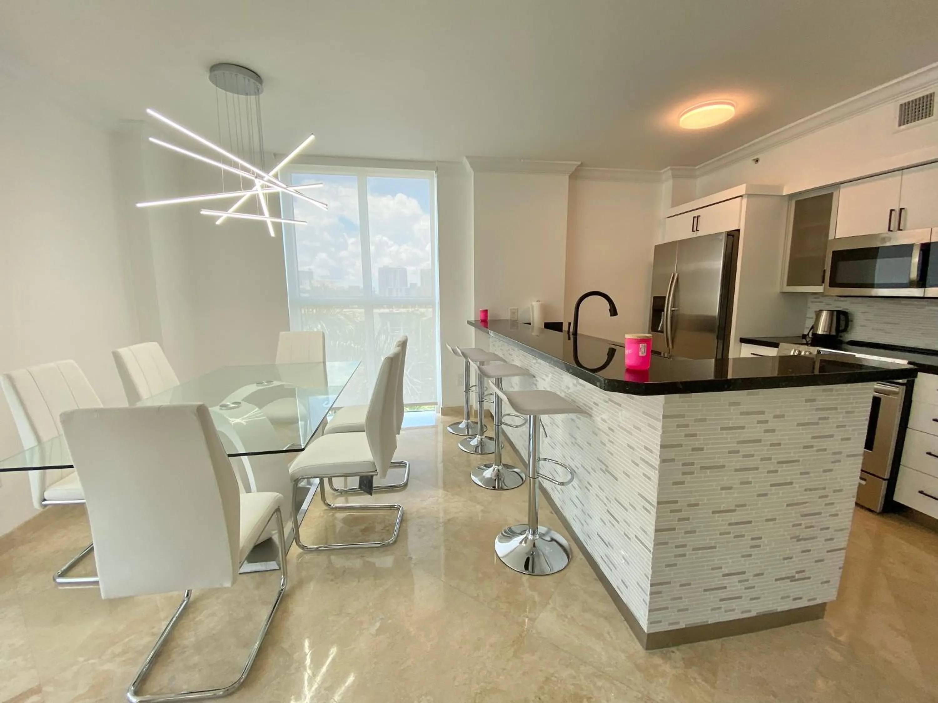 The King David Condos