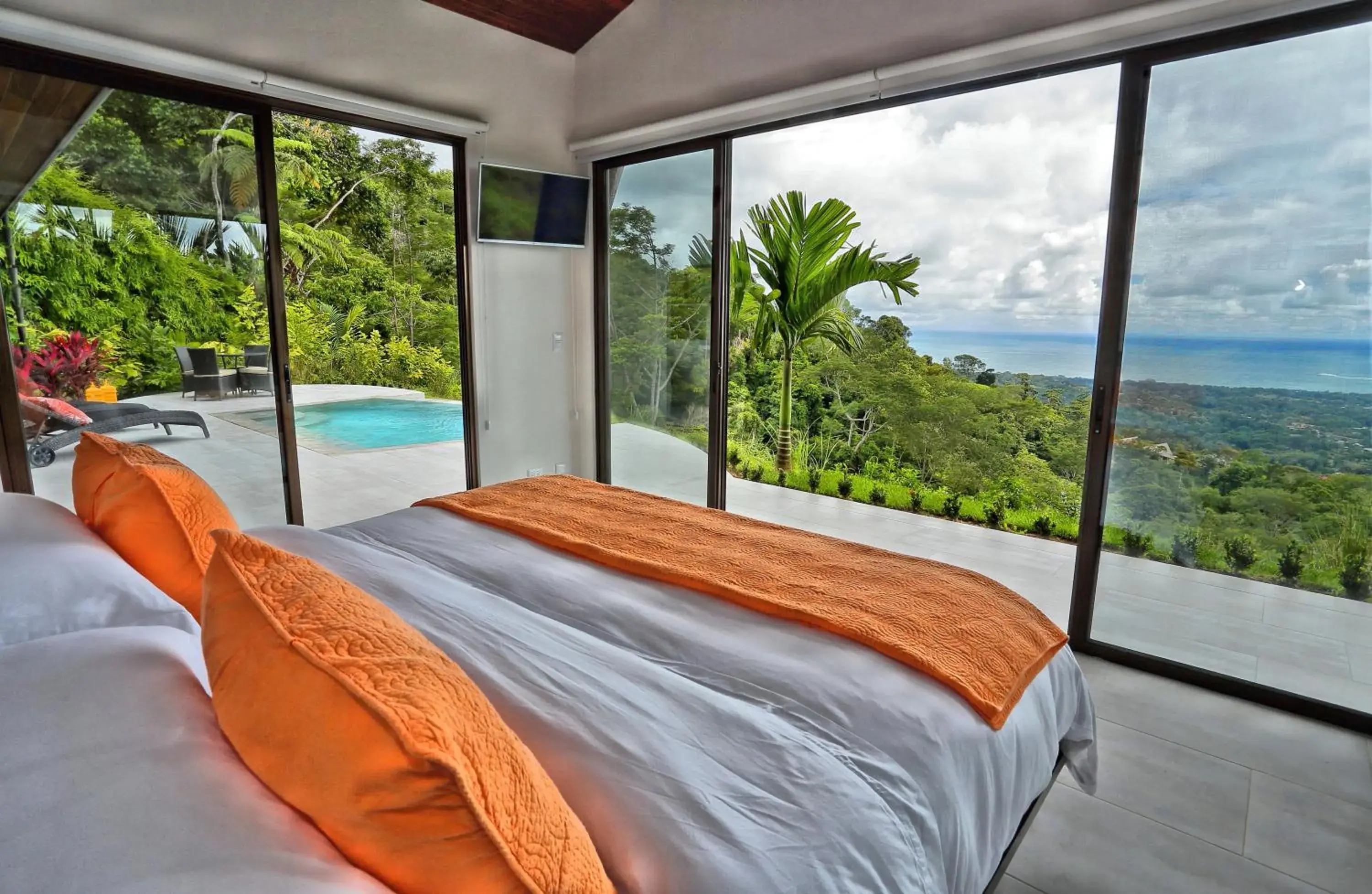 Bedroom, Bed in Golden Pineapple Villas-Adults Only Bedroom, Bed in Golden Pineapple Villas-Adults Only