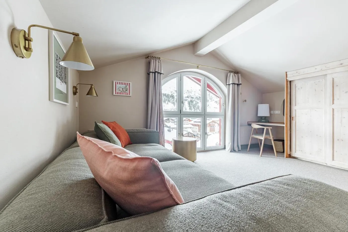 Photo of the whole room, Bed in Apparthotel Sankt Georg