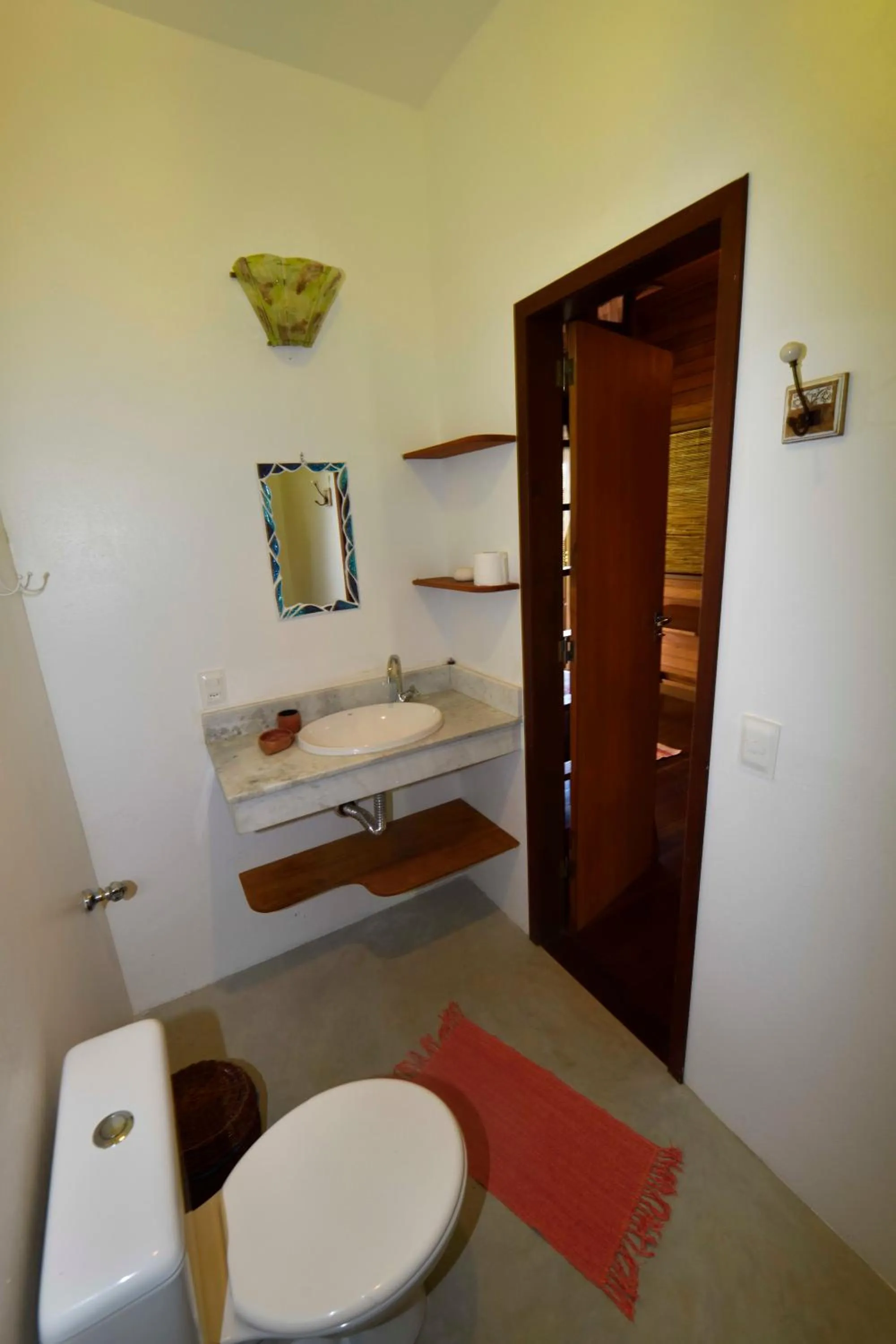 Toilet in Pousada Horizonte Azul