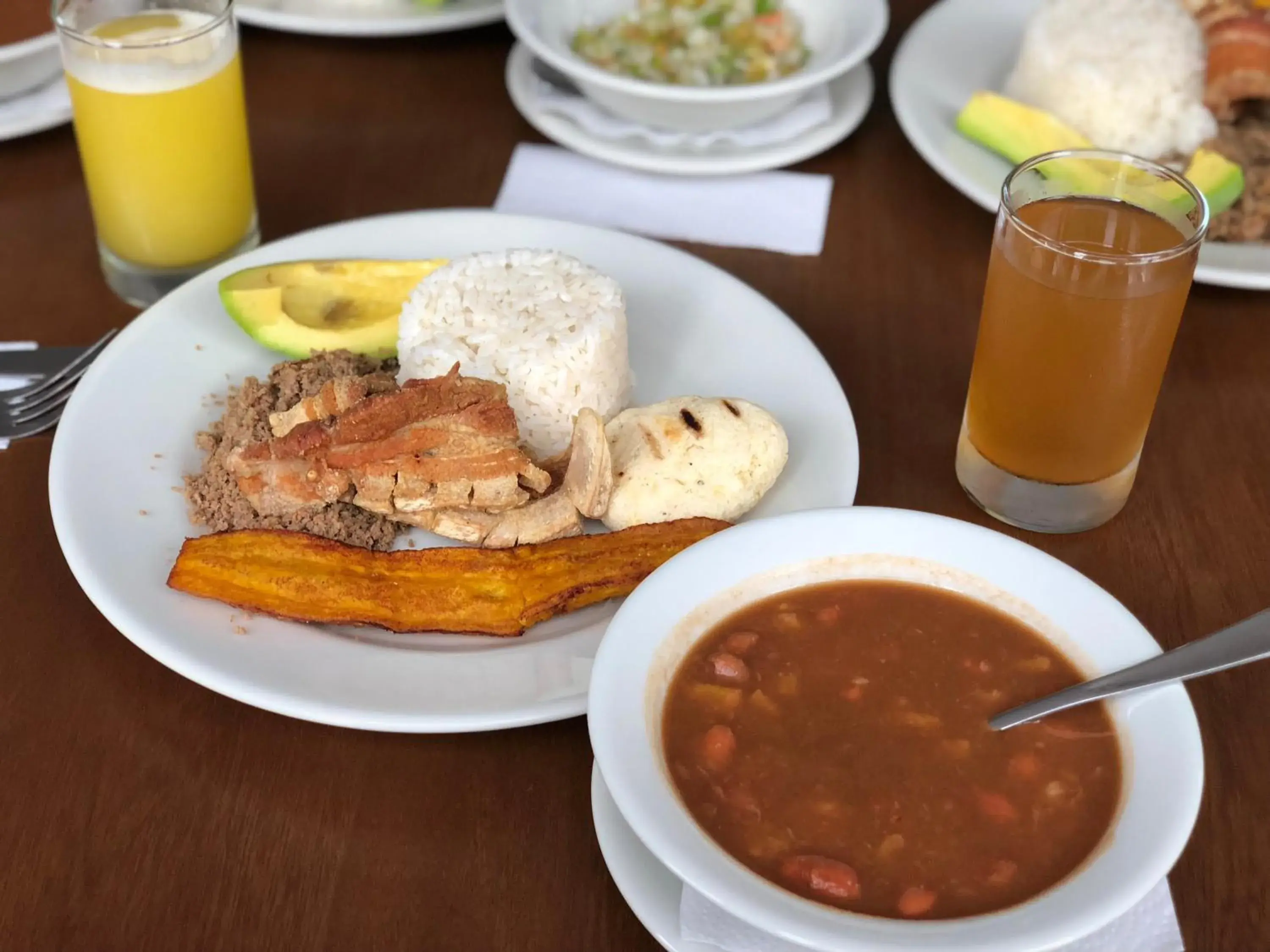 Food in Arame Hotel Food in Arame Hotel