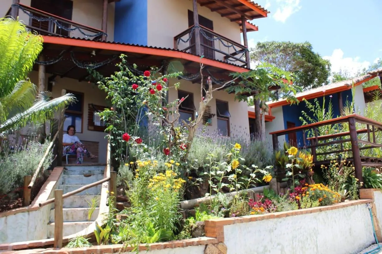 Patio in Pousada Natureza e Arte
