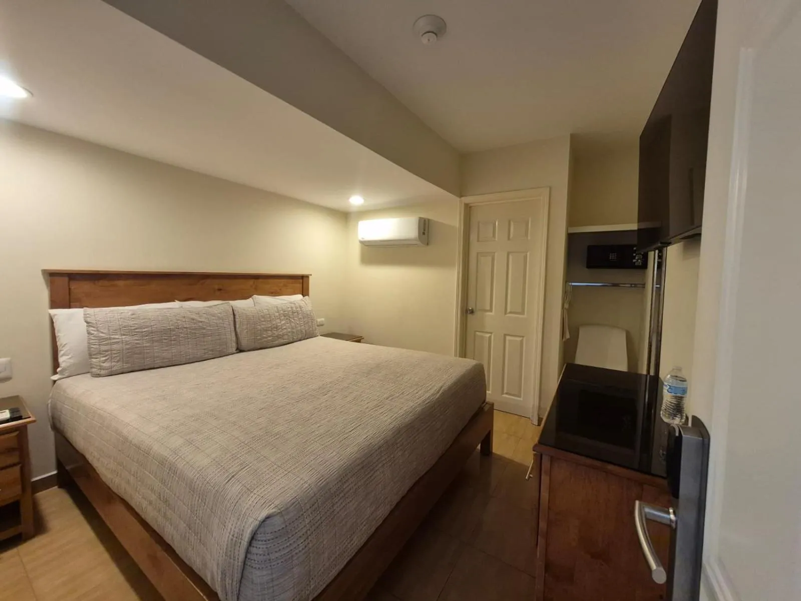 Hotel Baja