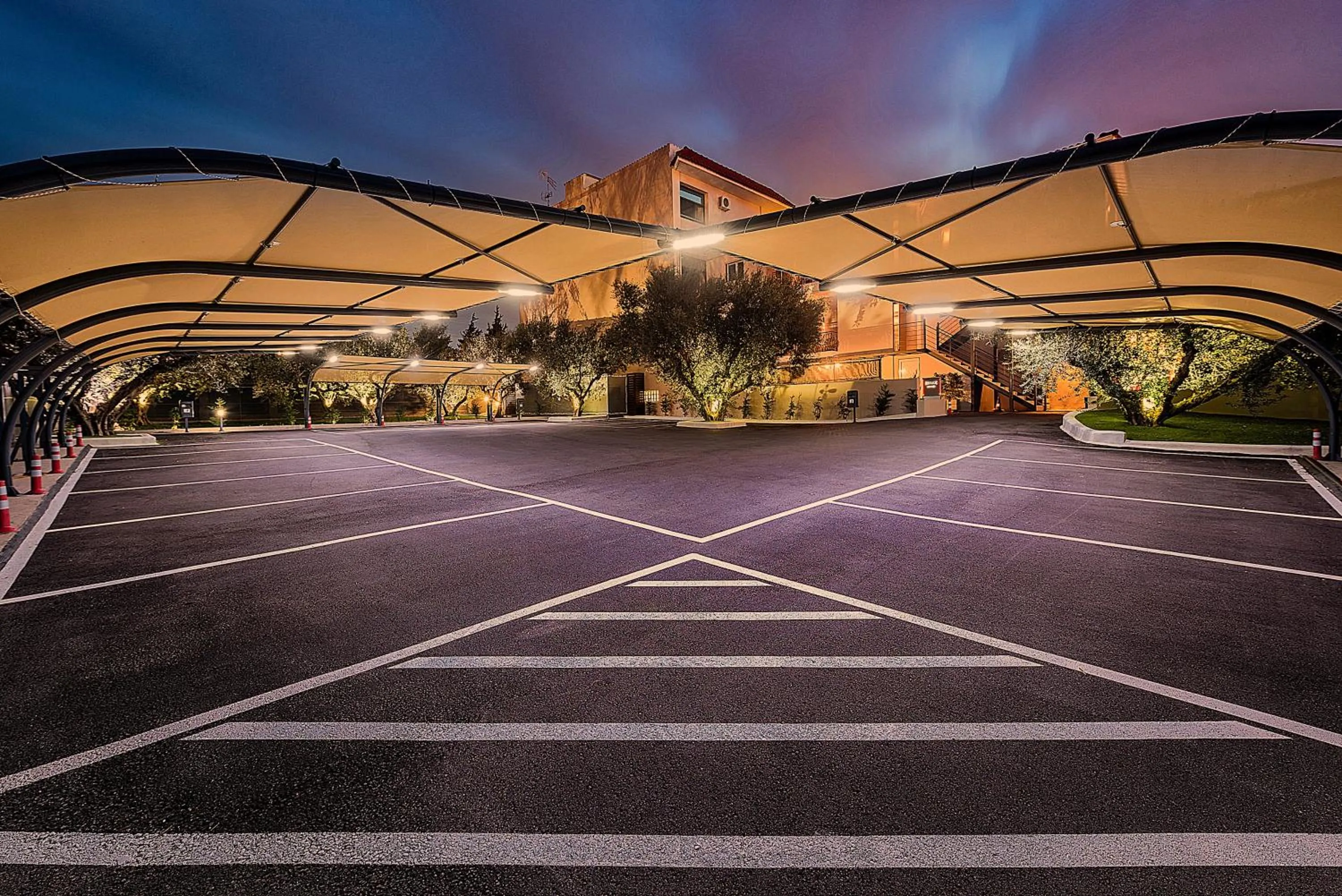 Area and facilities in Kallirroe Hotel