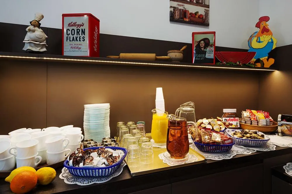 Breakfast in Queens Park Hotel