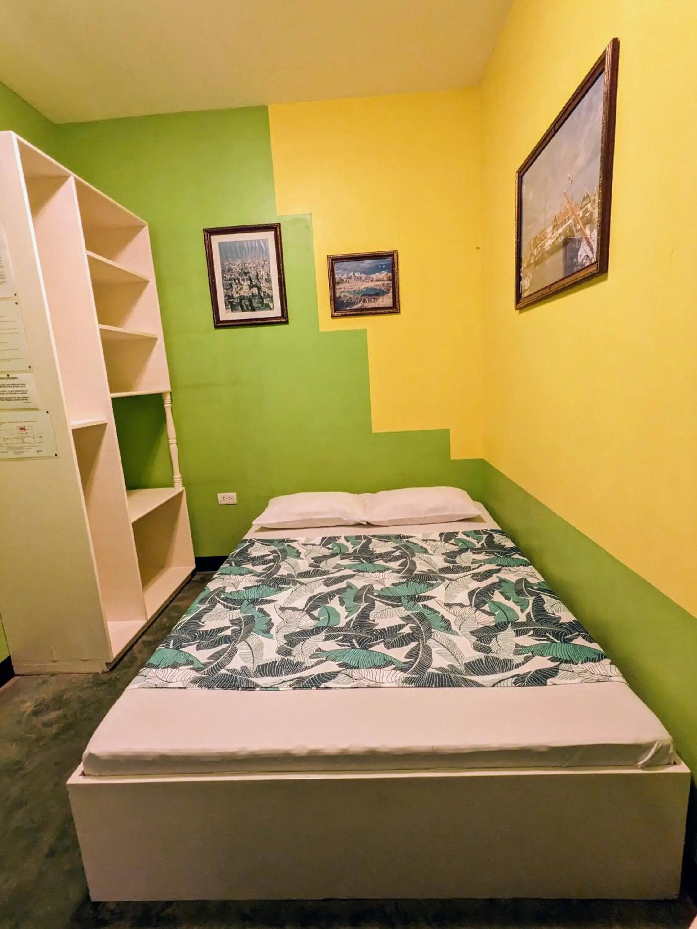Budget Double Room in Citadel Alona Inn Budget Double Room in Citadel Alona Inn