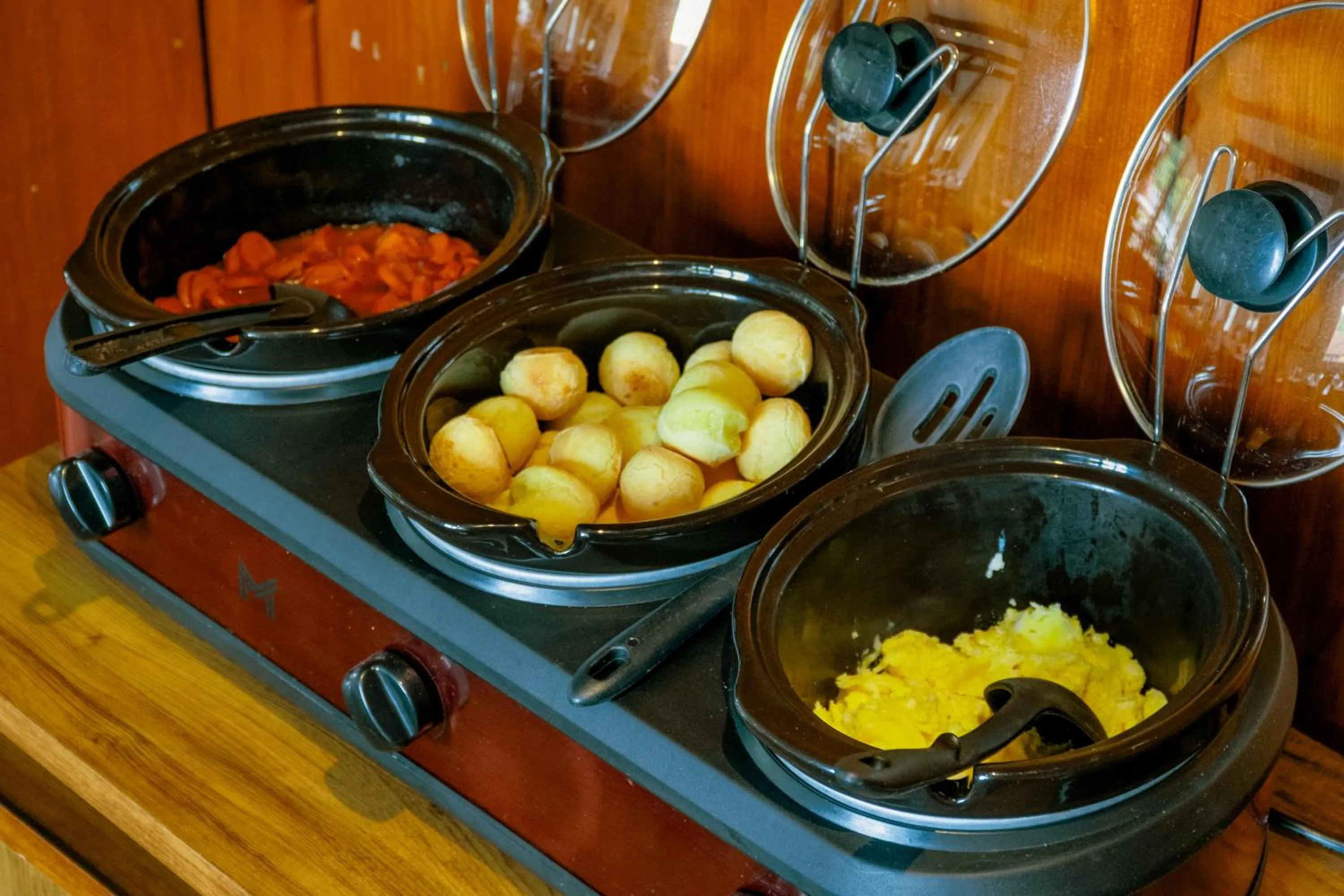 Breakfast in VELINN Pousada Casa de Campos Capivari House