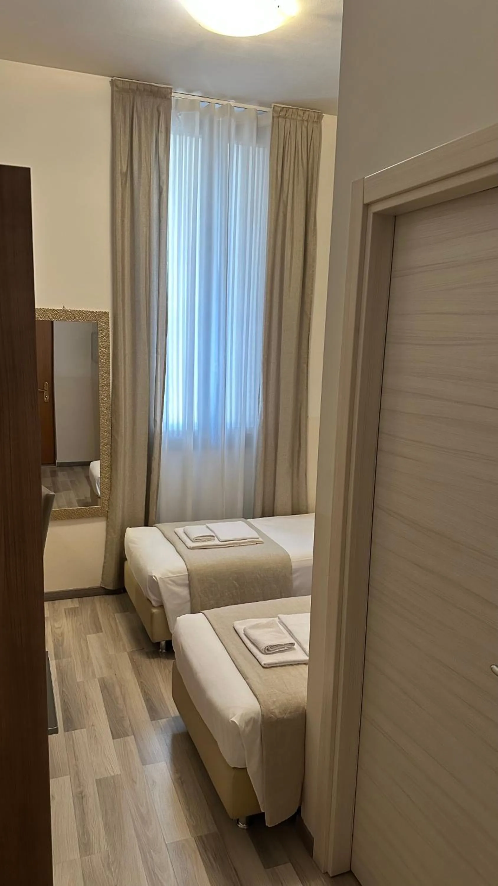 Bed in Hotel Montecarlo