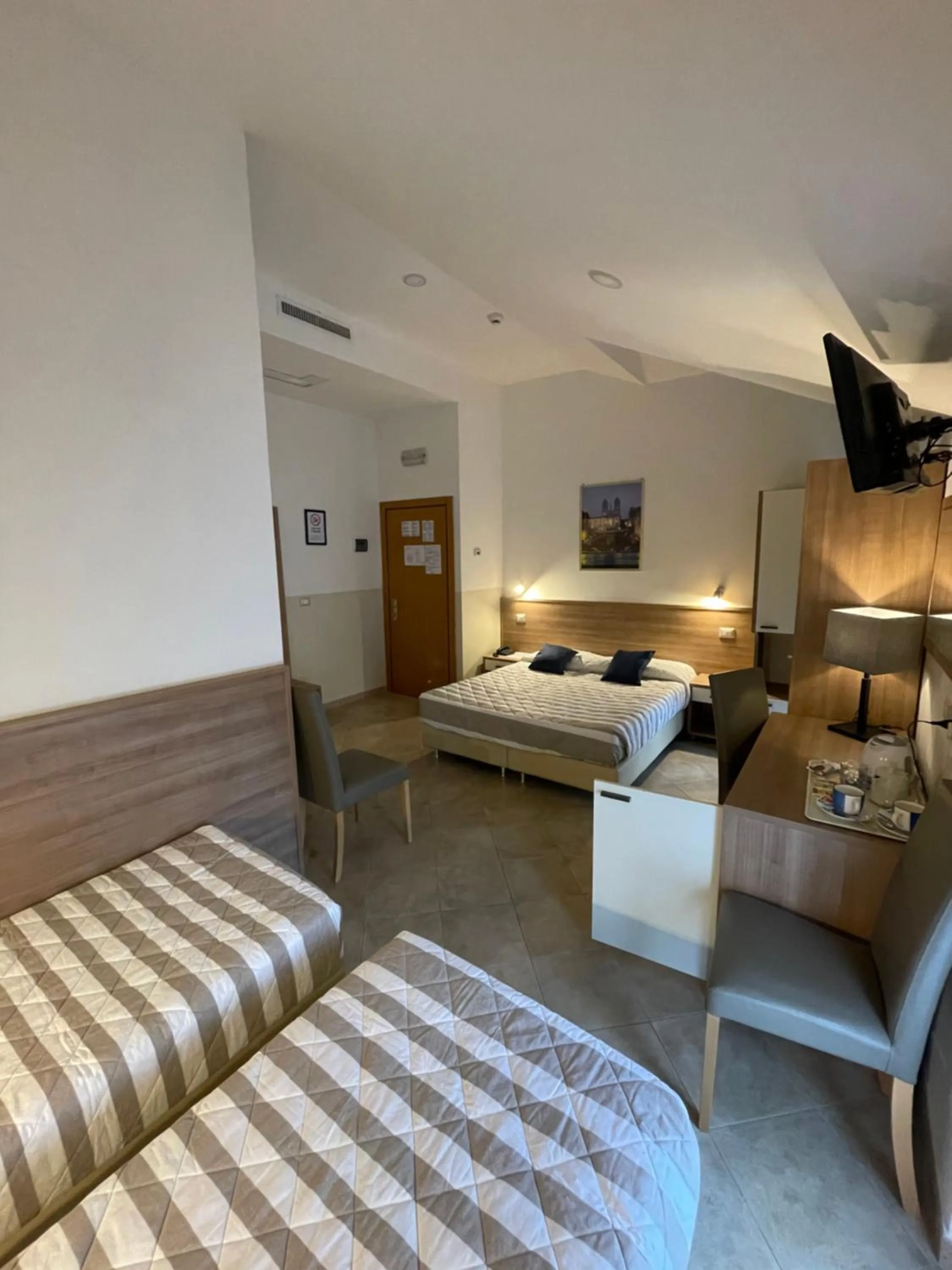 Bed in Hotel Montecarlo