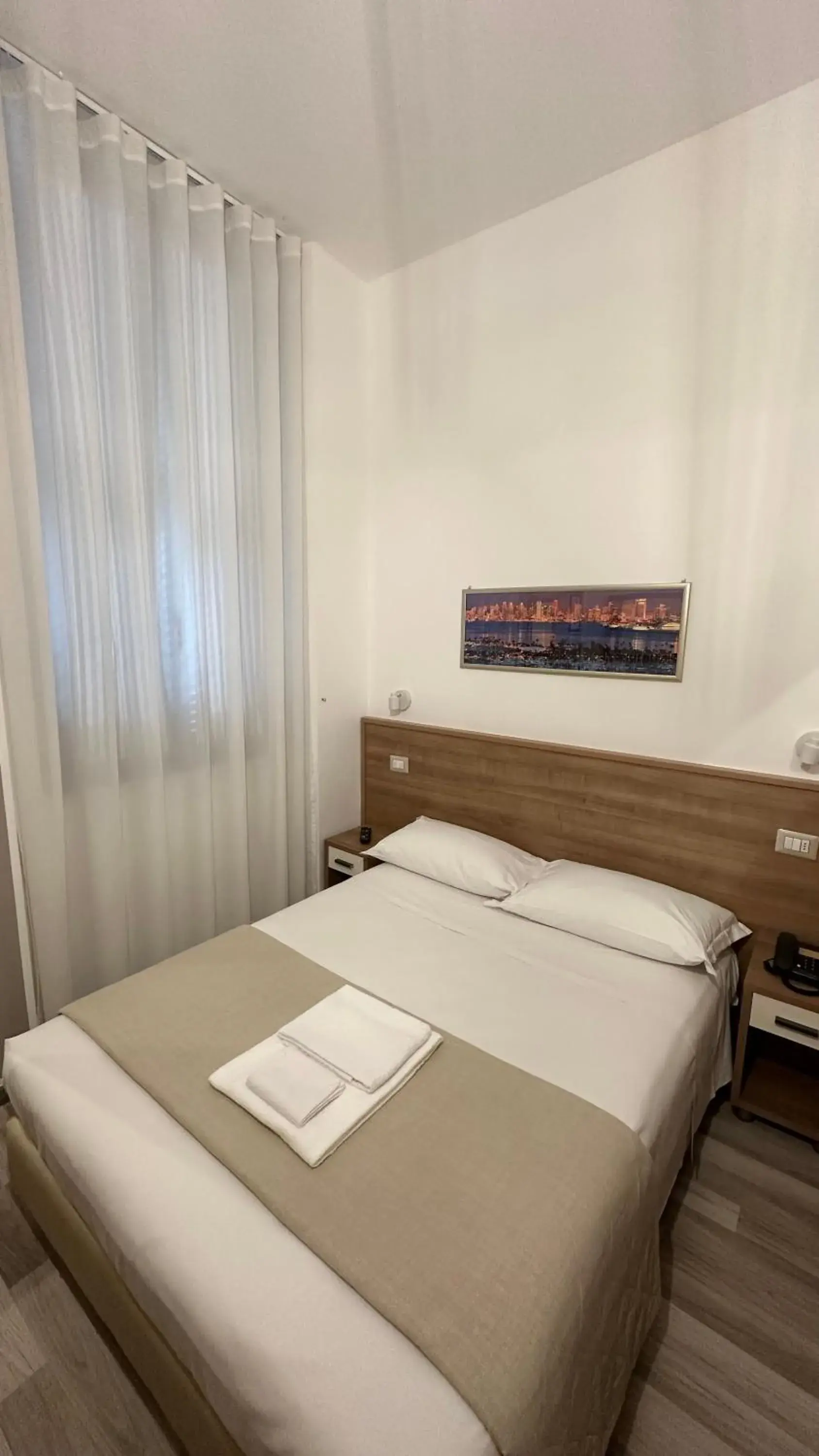 Bed in Hotel Montecarlo Bed in Hotel Montecarlo