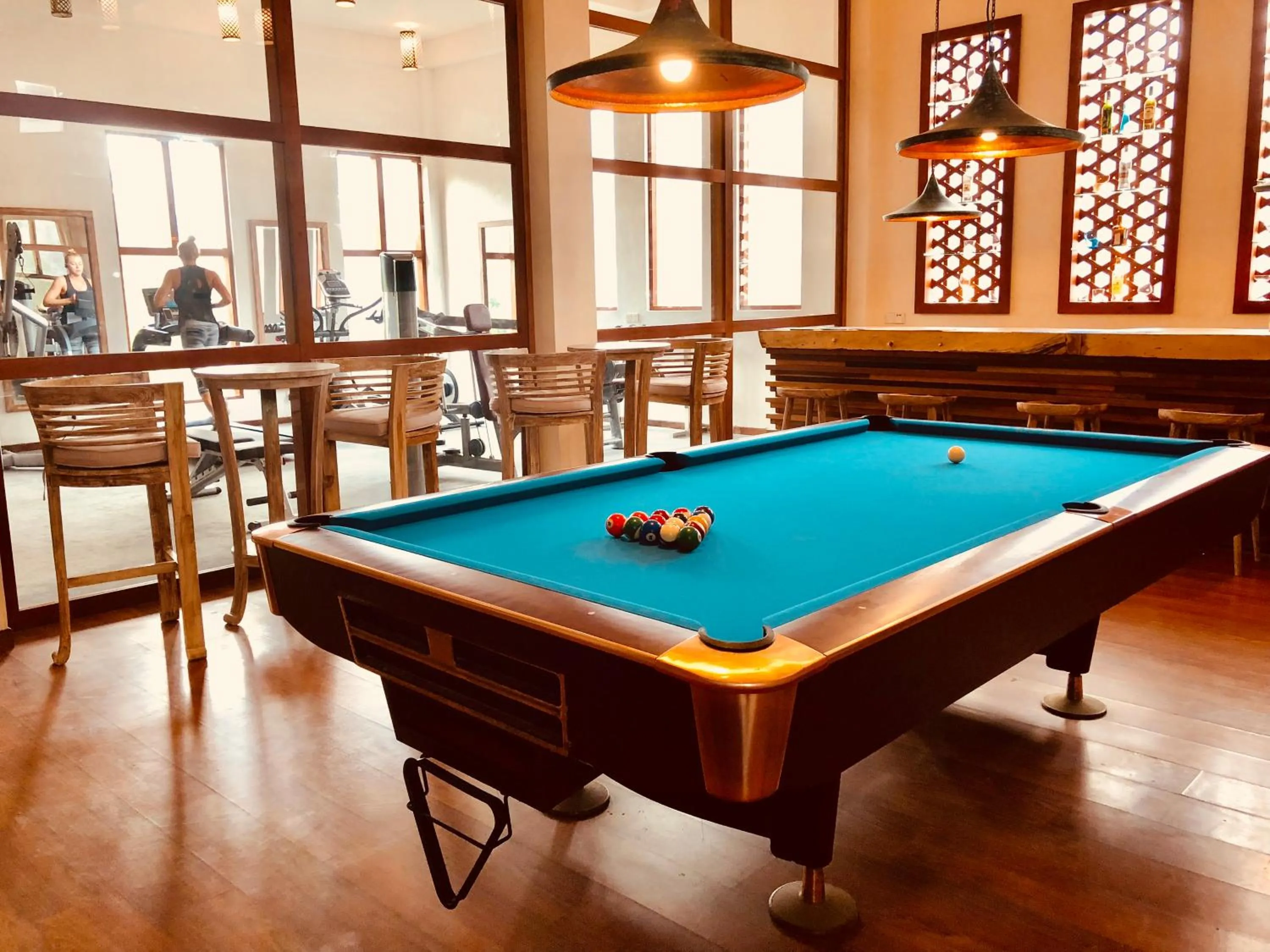 Billiard in Thaproban Pavilion Waves